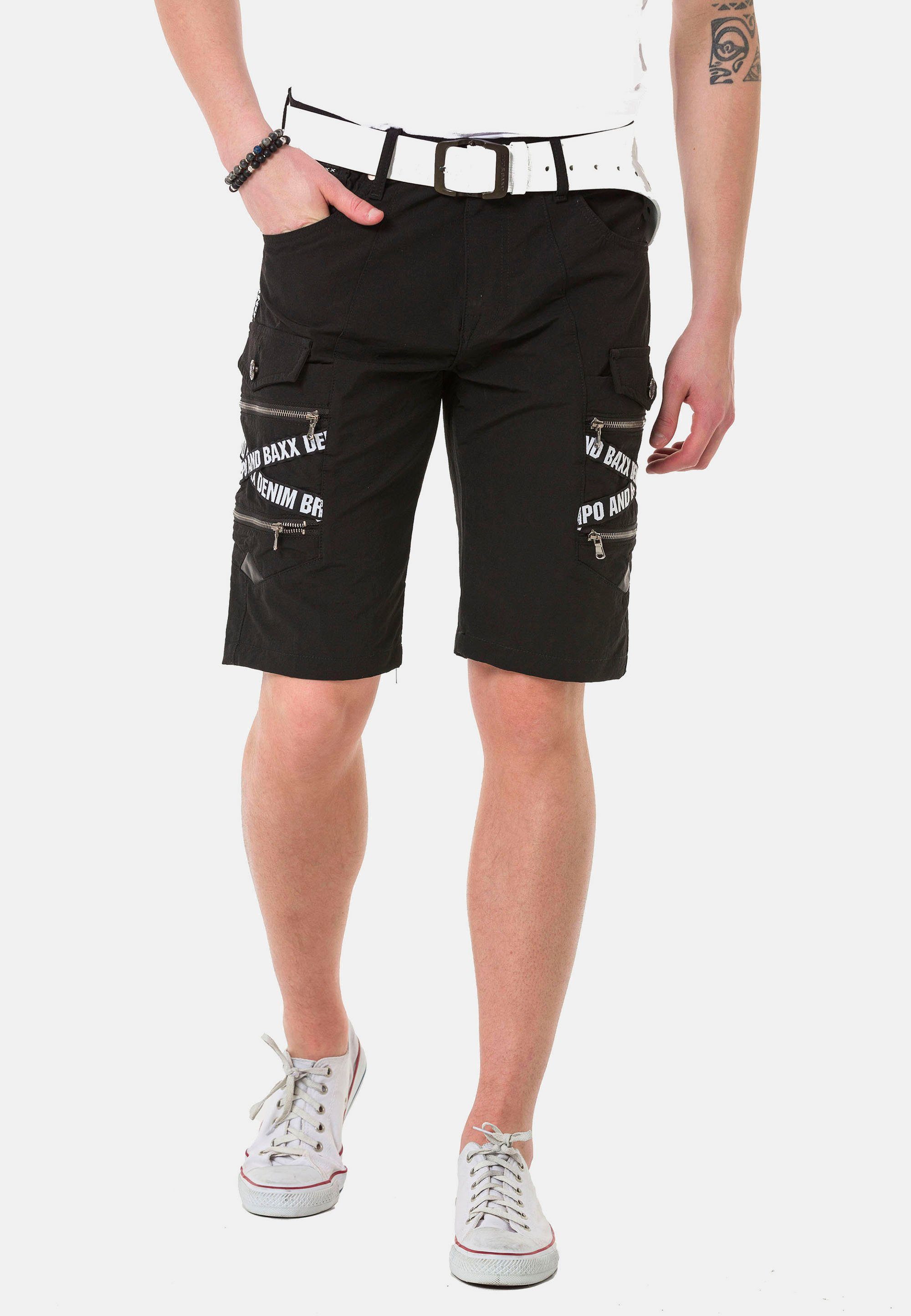 Cipo & Baxx Shorts mit trendigen Cargotaschen schwarz