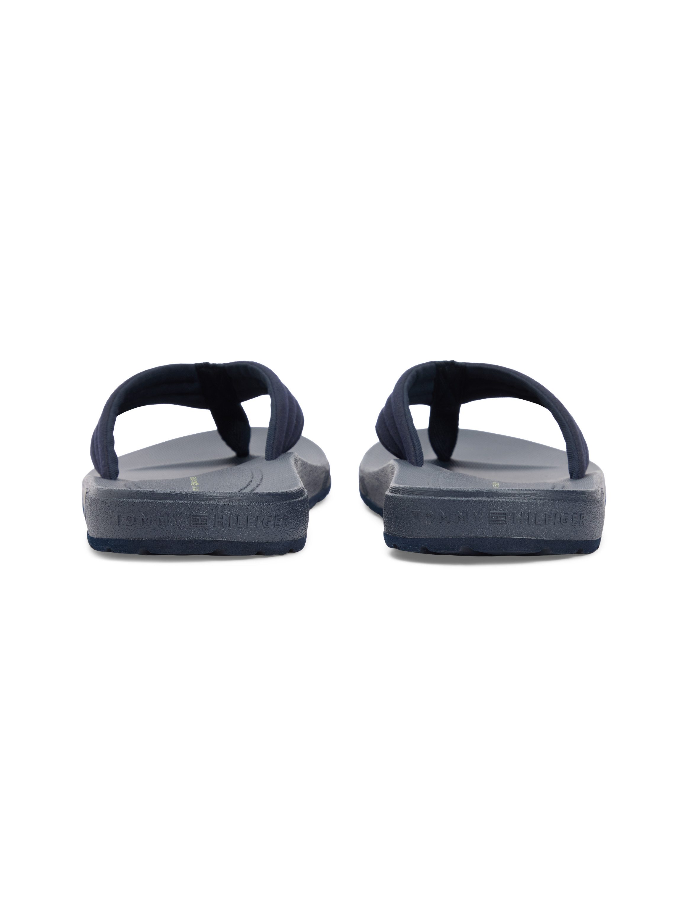 Tommy Hilfiger MOLDED HILFIGER LTH BEACH SANDAL Zehentrenner Sommerschuh, Dianette, Flat mit dezentem Label