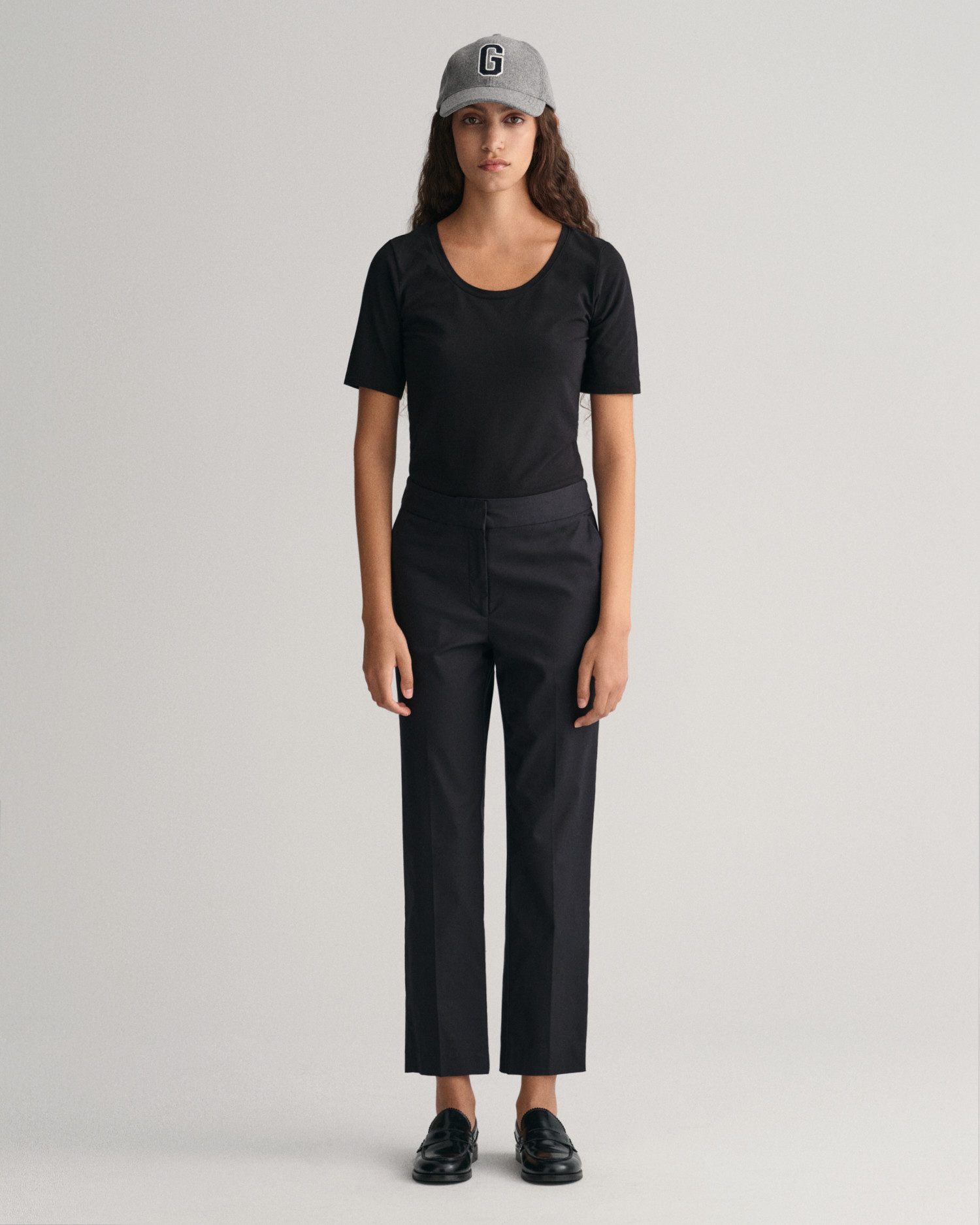 Gant Stoffhose SLIM SLACK mit Bügelfalten an Vorder- und Rückseite