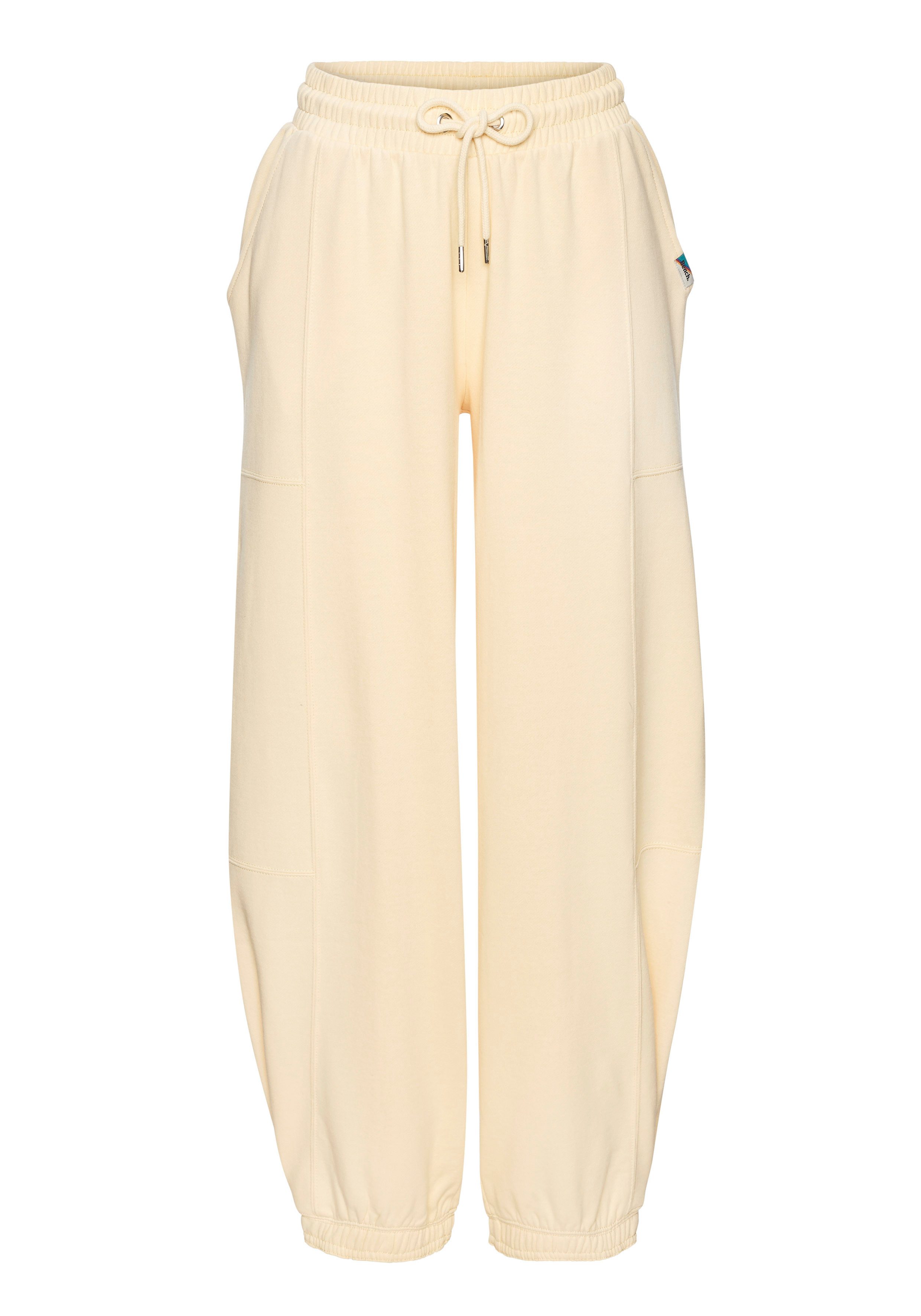 Bench. Sweathose mit seitlichen Eingrifftaschen, Loungewear. Reduzierter Preis € 39,99. Unverbindliche Preisempfehlung € 64,99