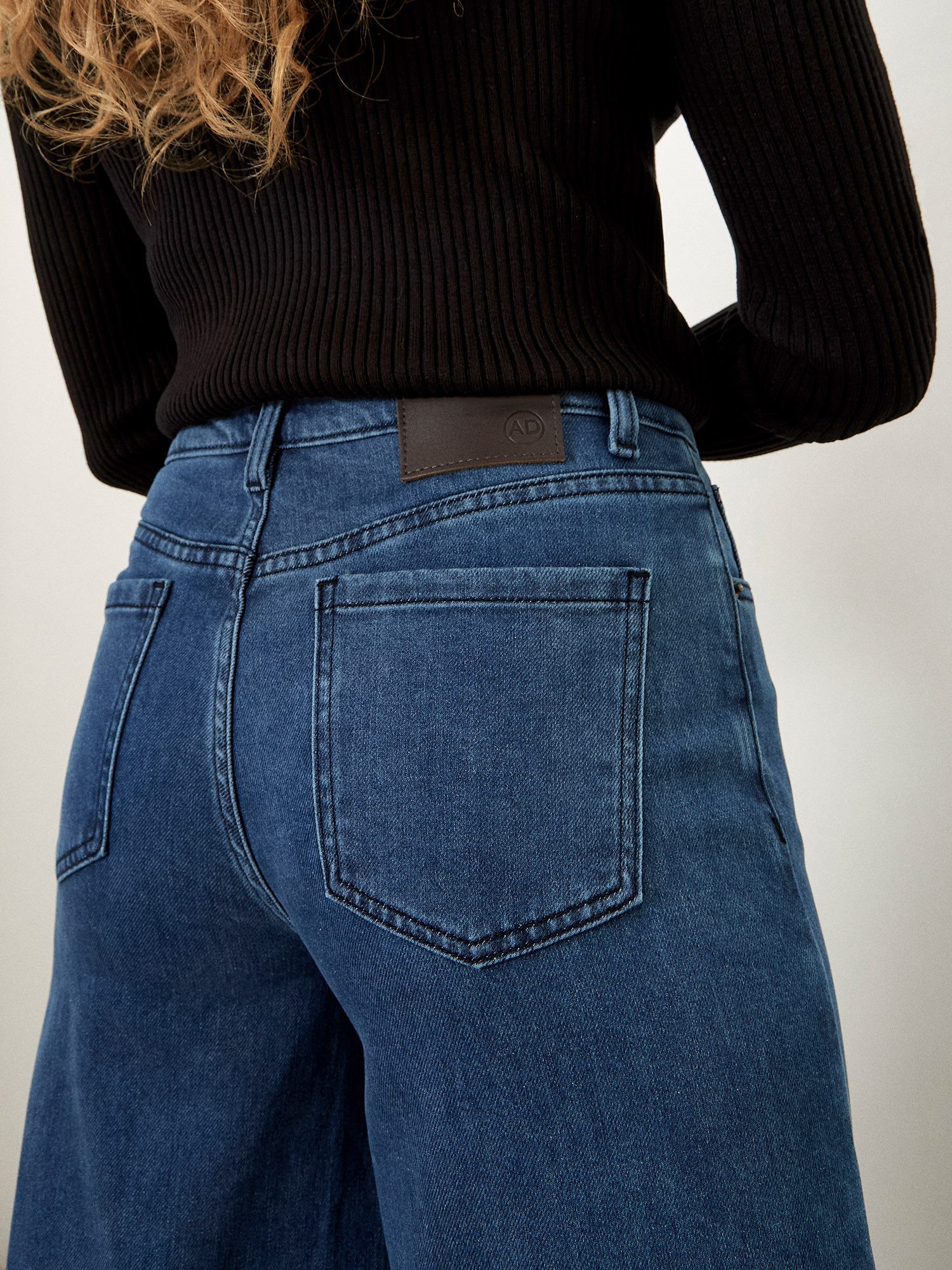 Apricot Weite Jeans High-Waist-Jeans mit breitem Umschlag