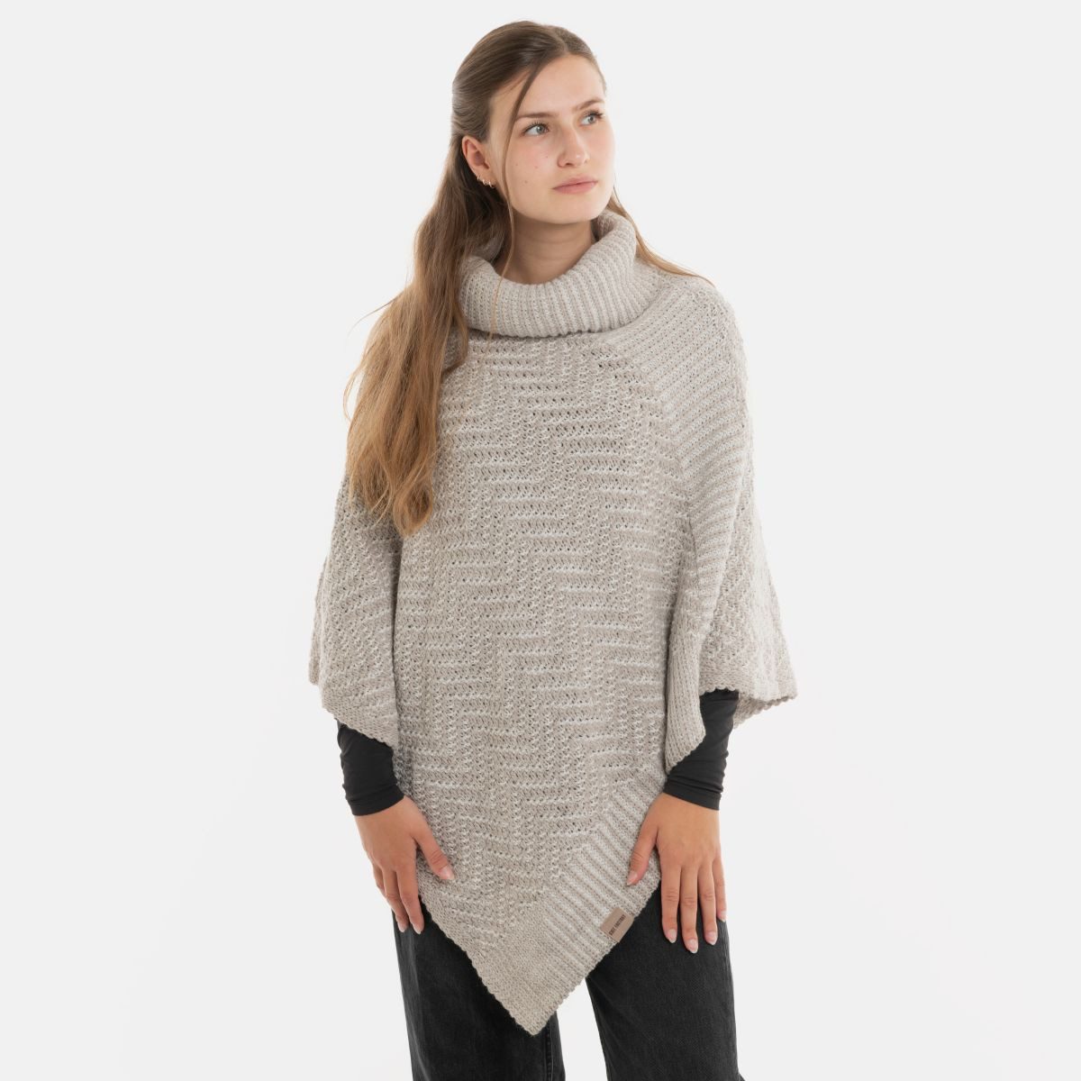 Knit Factory Poncho Amber Gestrickter Poncho Iced Clay/Beige (1-St) Strick Poncho für Frauen