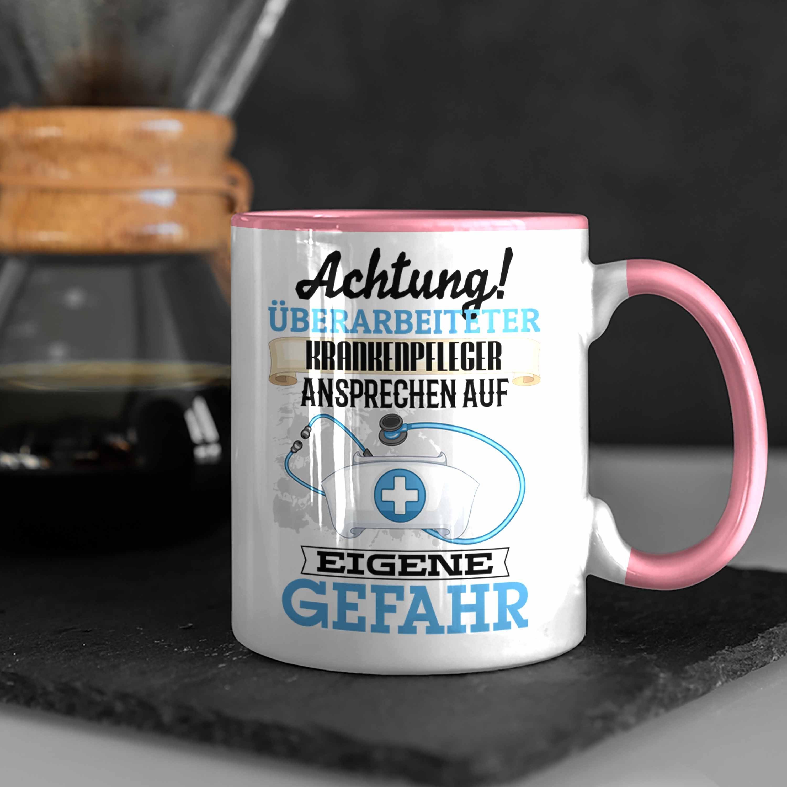 Trendation Tasse Spruch Geschenk Kaffeebeche Tasse Lustiger Krankenpfleger Geschenkidee Rosa