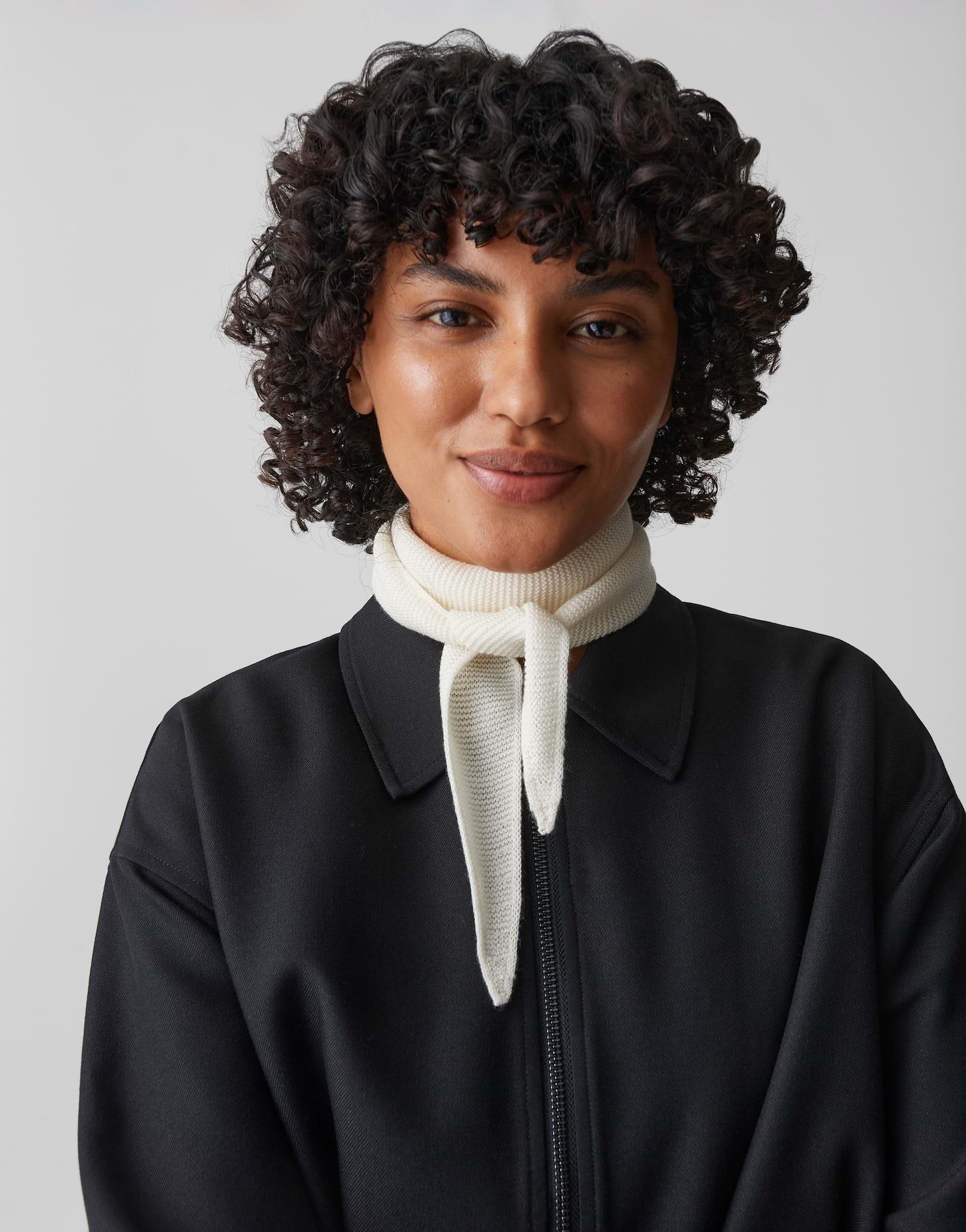 OPUS Schal Schmaler Feinstrickschal mit Wollanteil