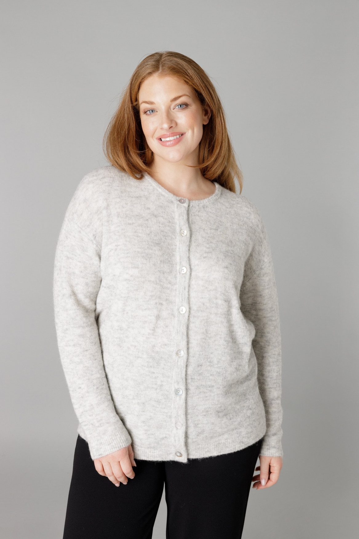Base Level Curvy Cardigan Yulia mit Woll-Anteil und Knopfleiste günstig online kaufen