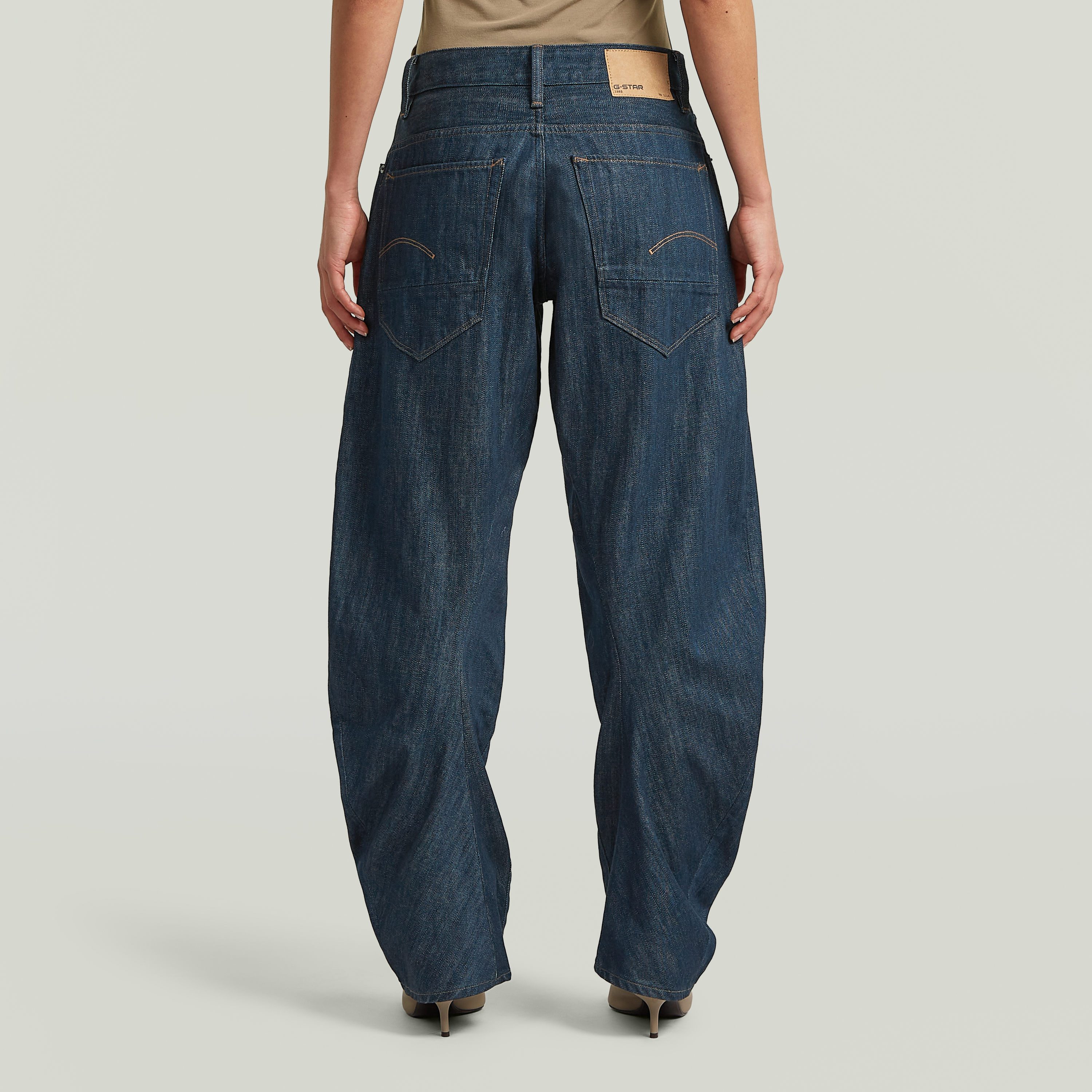 G-STAR Loose-fit-Jeans G-Star Arc 3D Loose Wmn mit spezieller Schnittführung, Baumwoll-Denim