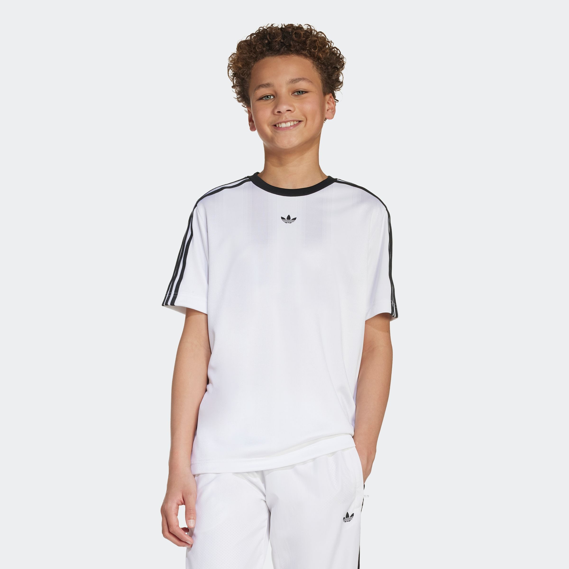 adidas Originals T-Shirt JACQUARD KIDS sportlicher Stil, lockere Passform, für Kinder und Teens