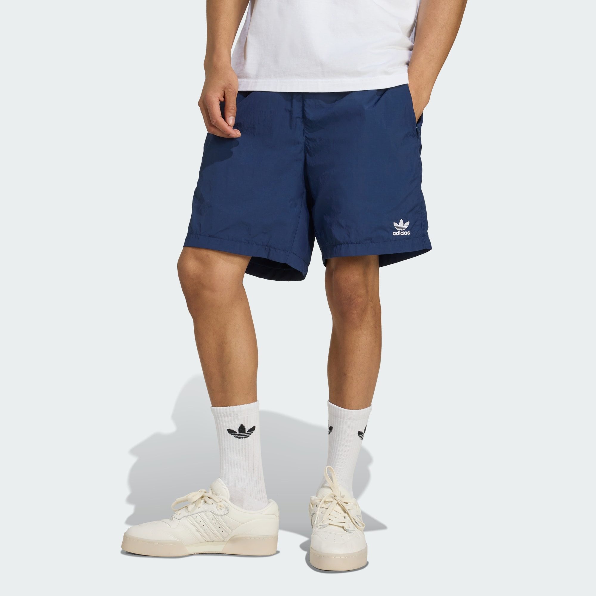 adidas Originals Shorts TREFOIL ESSENTIALS GEWEBT SHORTS (1-tlg)
