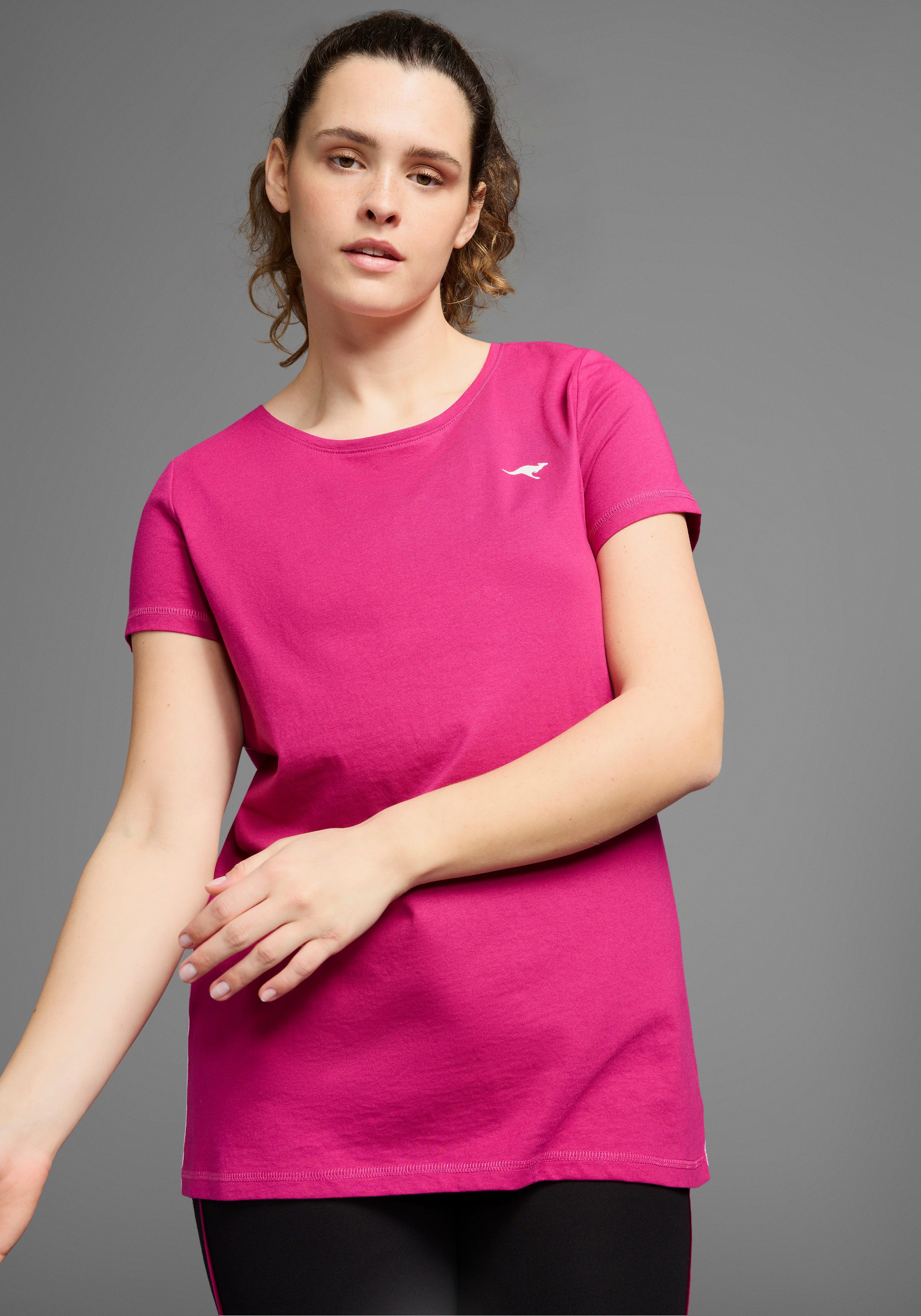 KangaROOS Longshirt (2er-Pack) Kurzarm, figurumschmeichelnde Passform, große Größen