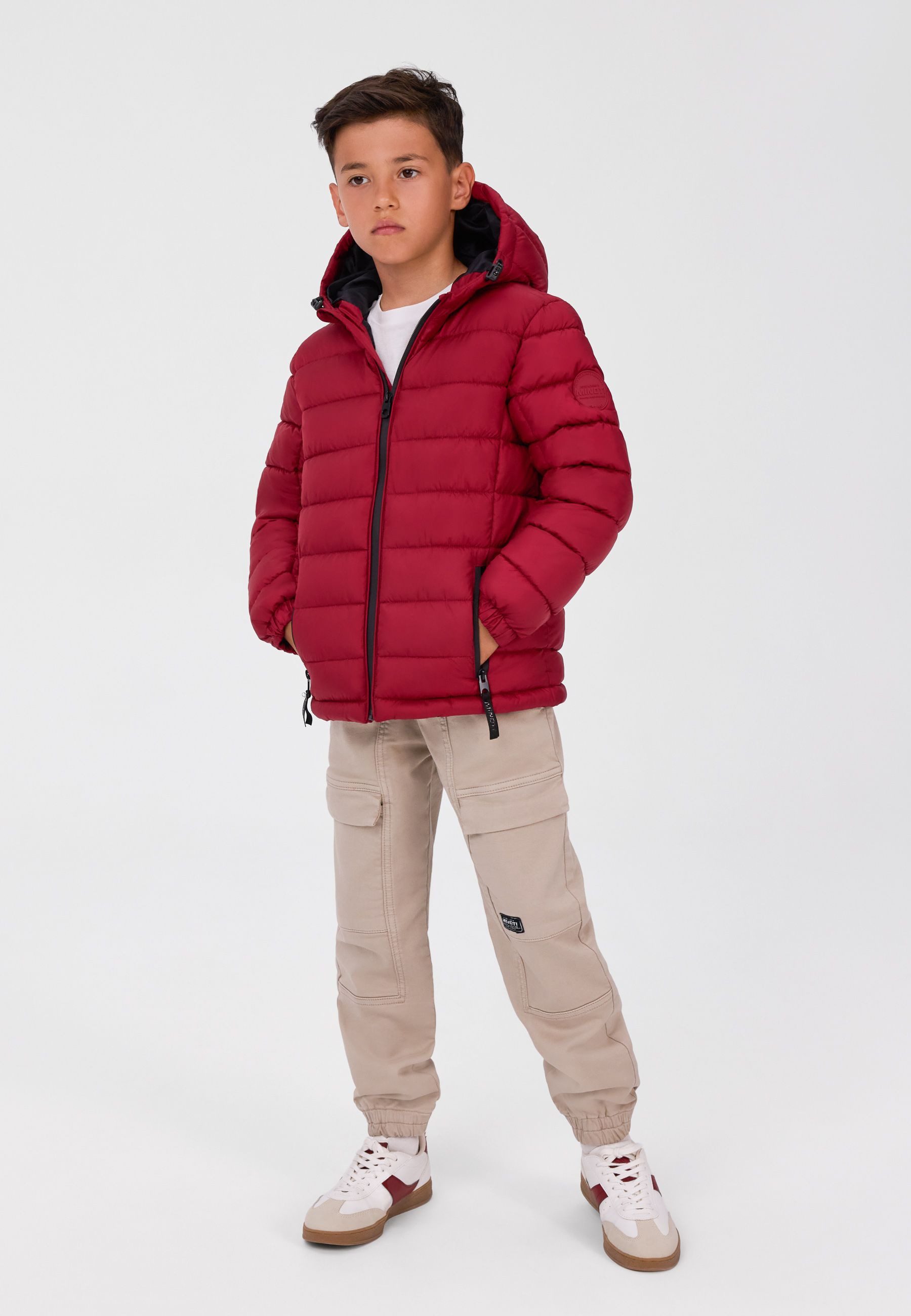 MINOTI Winterjacke für Jungen, Pufferjacke mit Kapuze, wattiert mit Reißverschlusstaschen