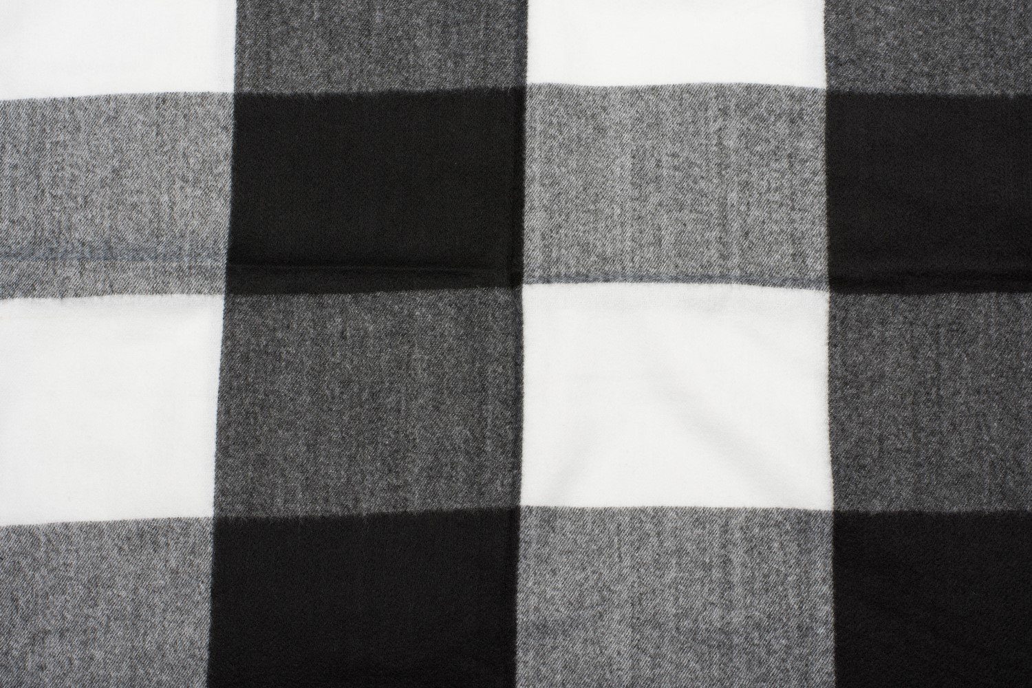 styleBREAKER Modeschal Weicher karierter Schal mit Fransen, (1-St) günstig online kaufen