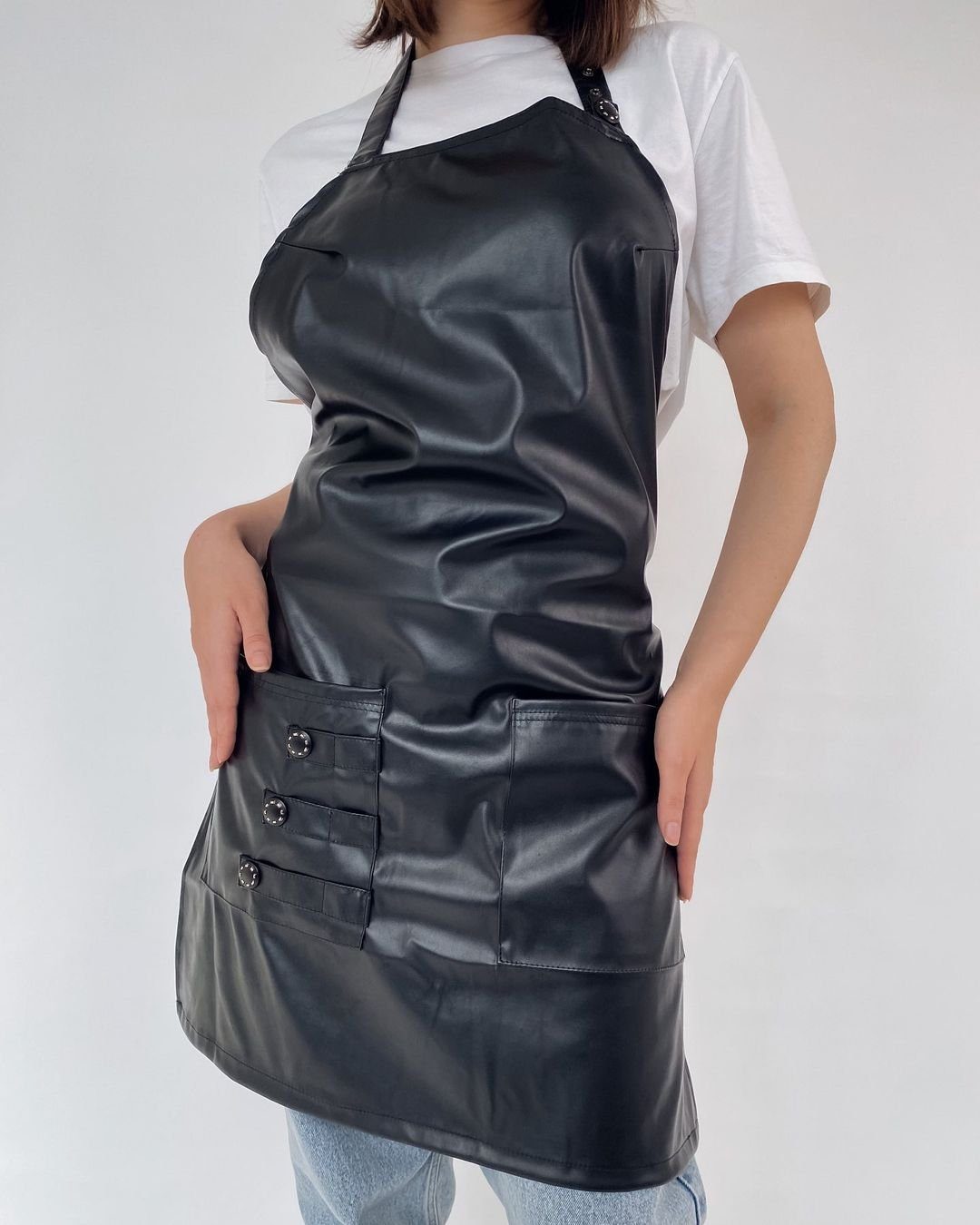 STM Company Kittelschürze Lederschürze, Friseurschürze Skin, (mit Taschen, Schürze, Damenschürze), Arbeitskleidung & Berufsbekleidung