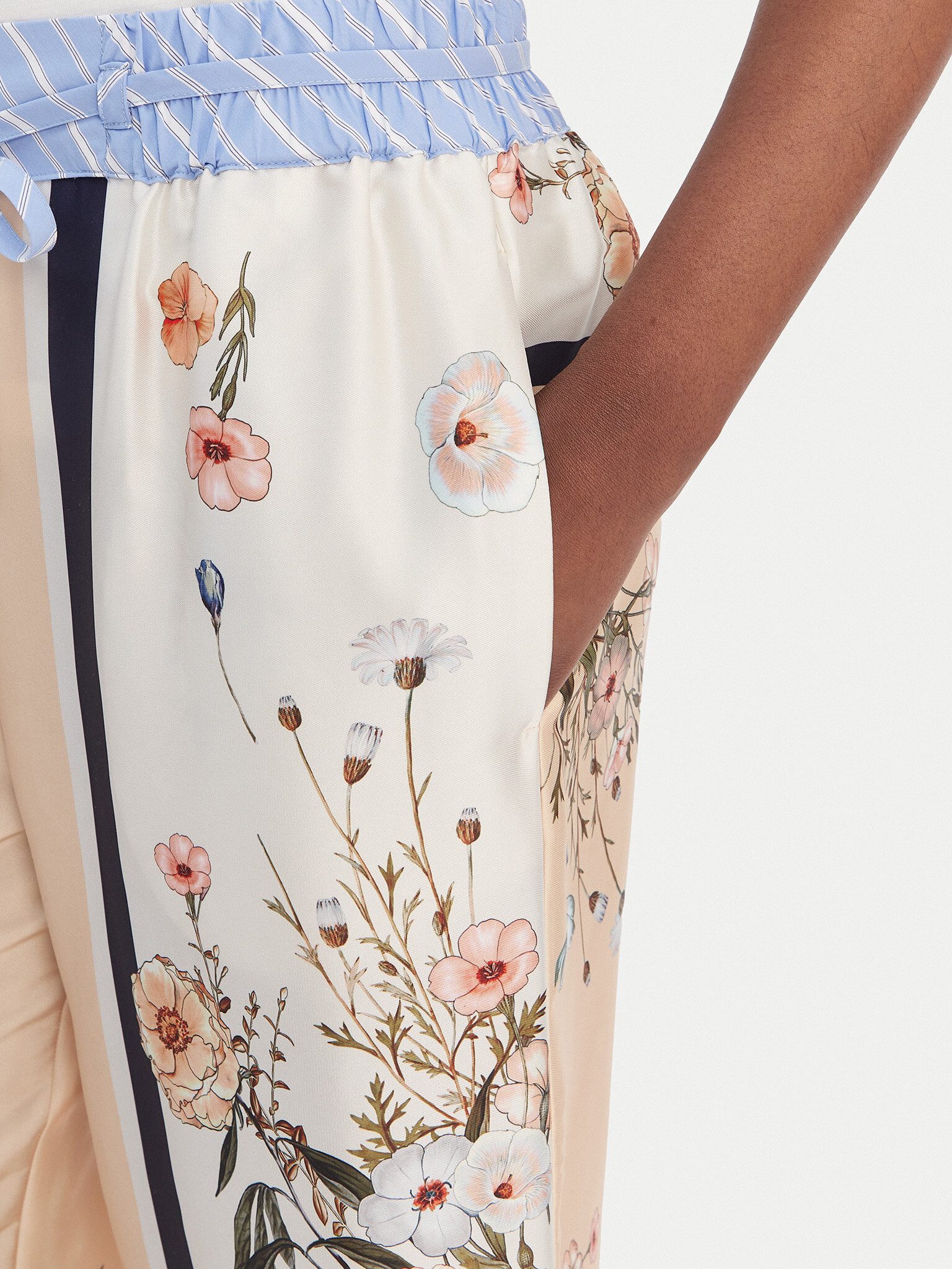 Liu Jo Stoffhose - Damen Stoffhose mit Blumenmuster - Wide Leg Hose - Sommerhose floral