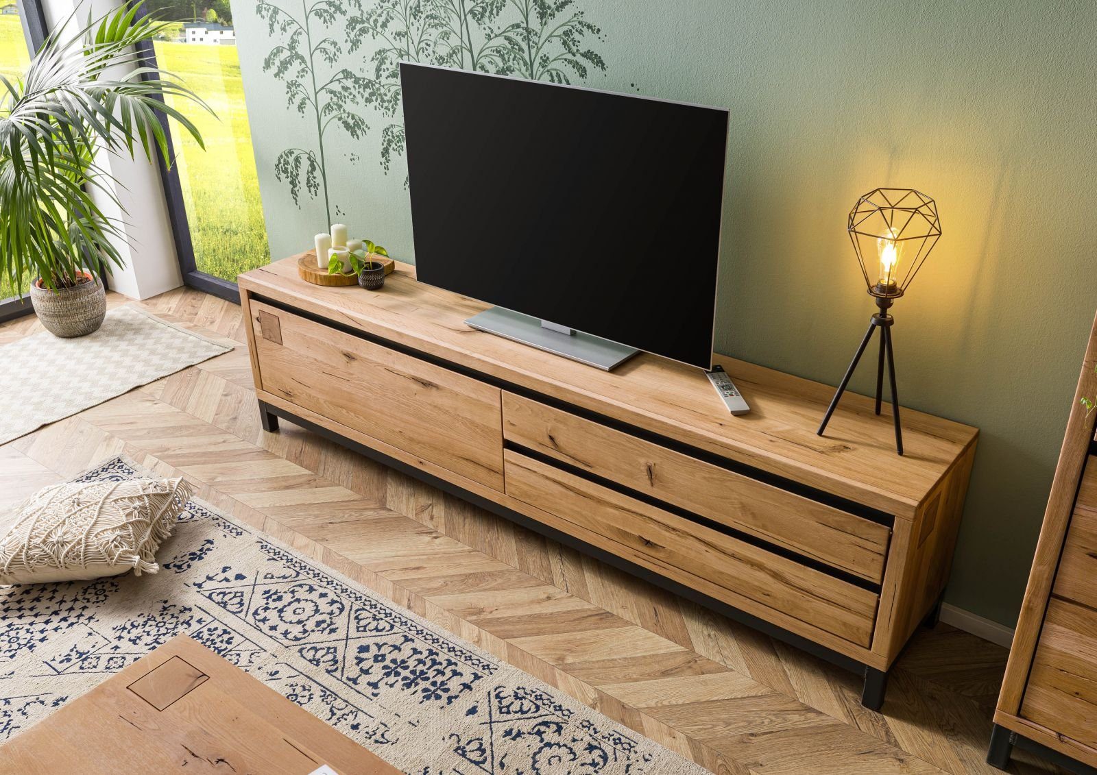 Massivmoebel24 TV-Board VILLANDERS (Massivholz), TV-Board Wildeiche 220x40x56 natur geölt VILLANDERS #154