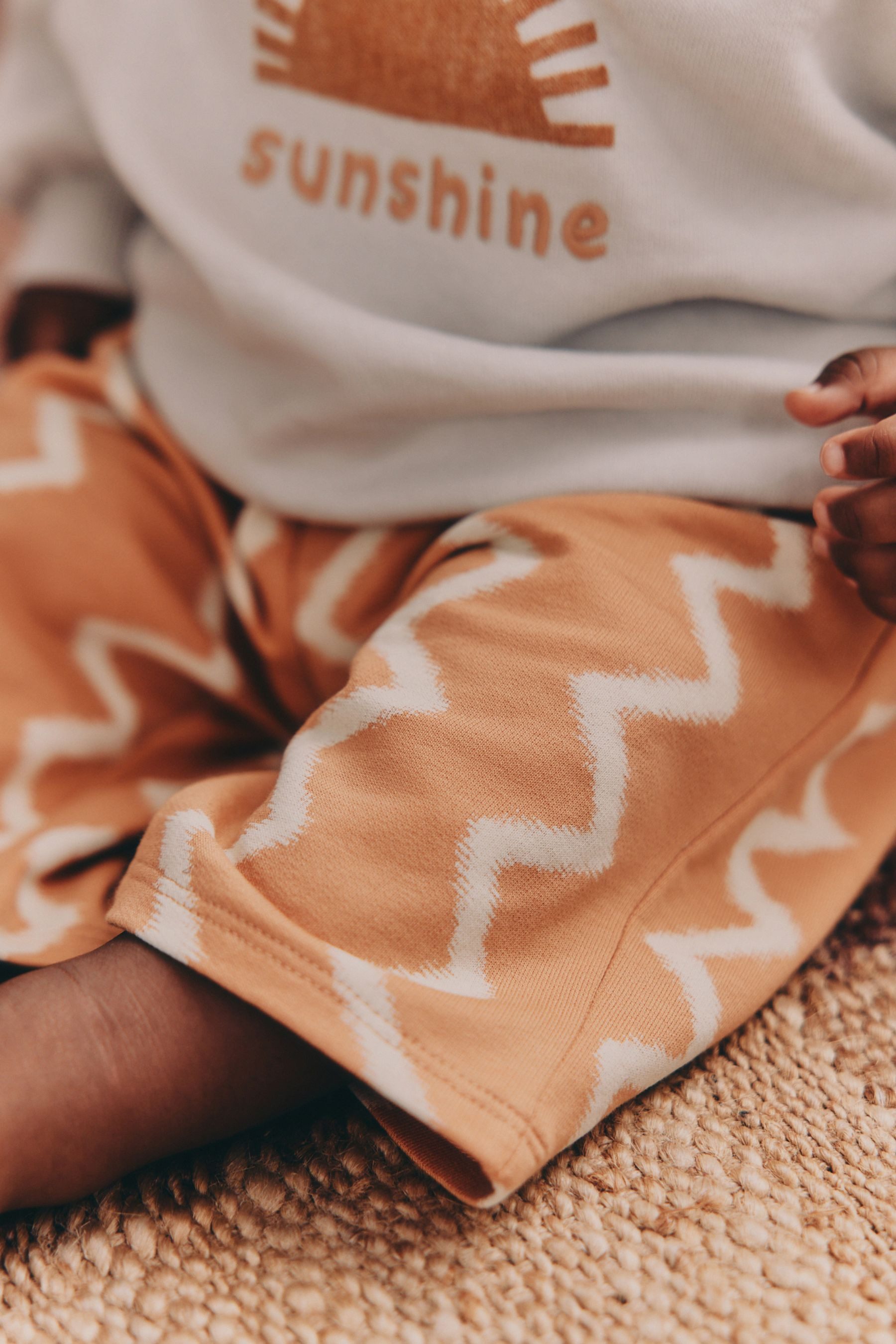 Next Sweatanzug Baby-Oberteil und Jogginghose im Set (2-tlg)
