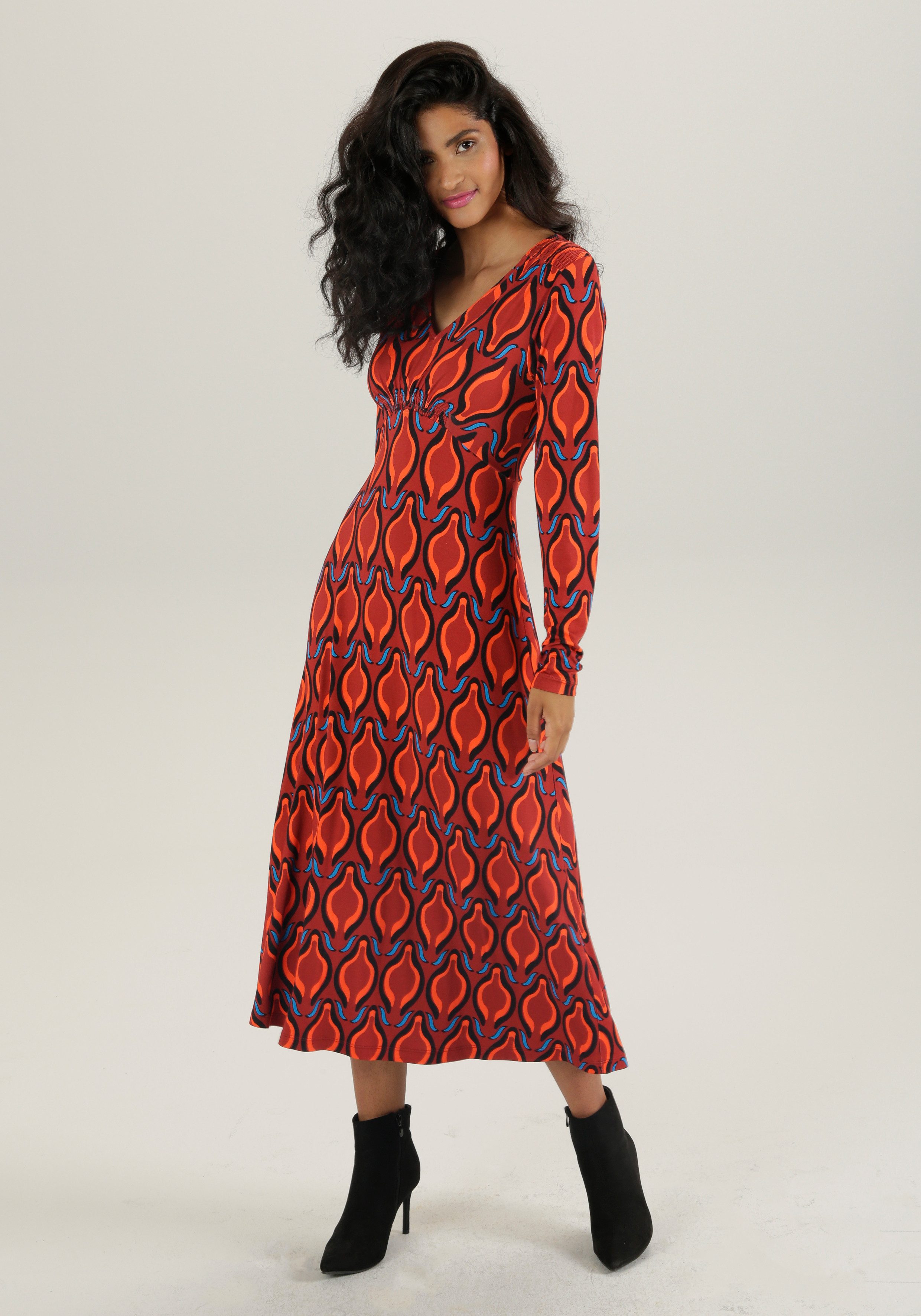 Aniston SELECTED Midikleid mit Smok-Einsätzen und Retro-Druck günstig online kaufen