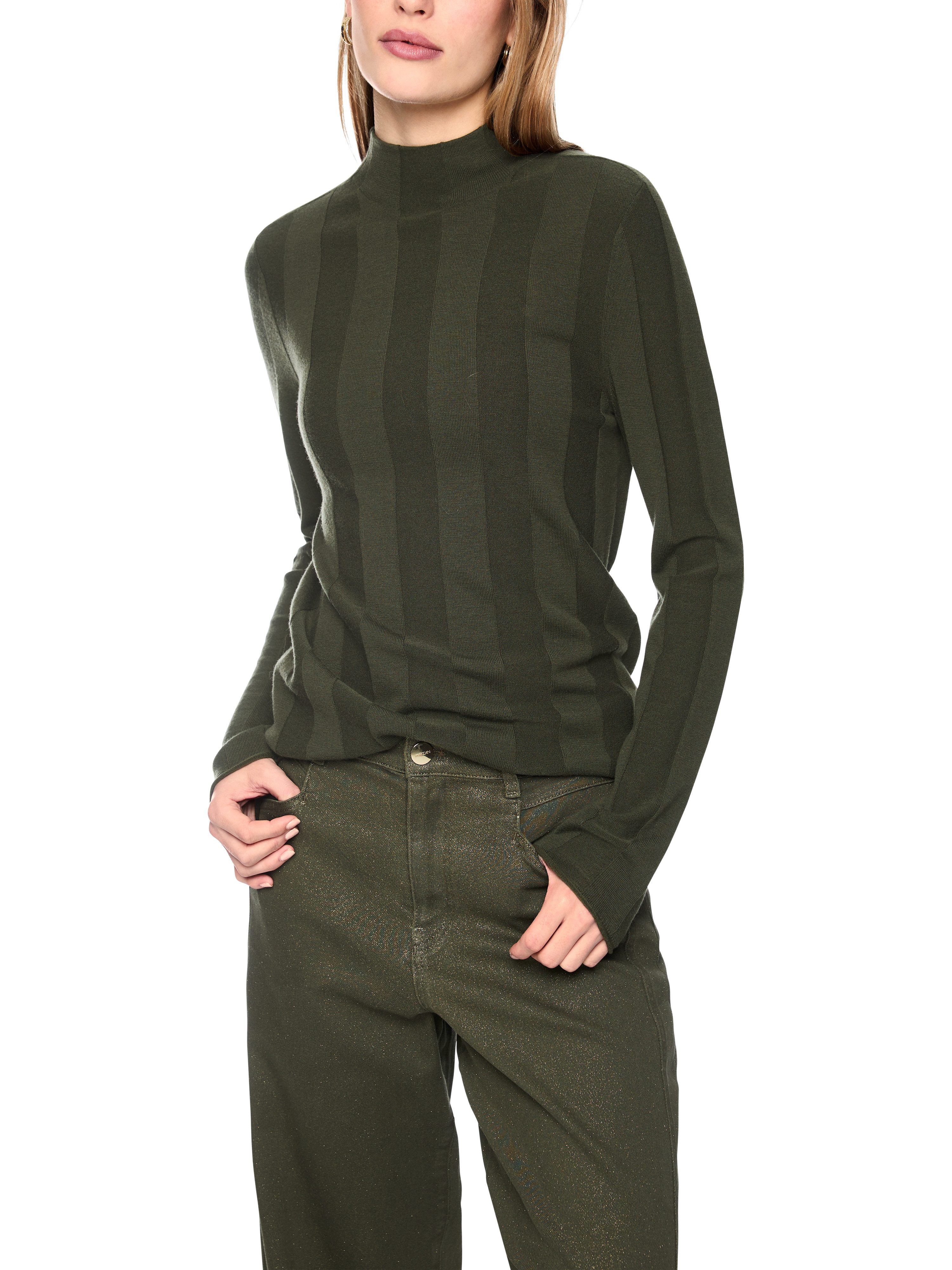Marc Cain Stehkragenpullover Equestrian Grace Premium Damenmode schmal mit Stehkragen, mit Schurwolle und Kaschmir