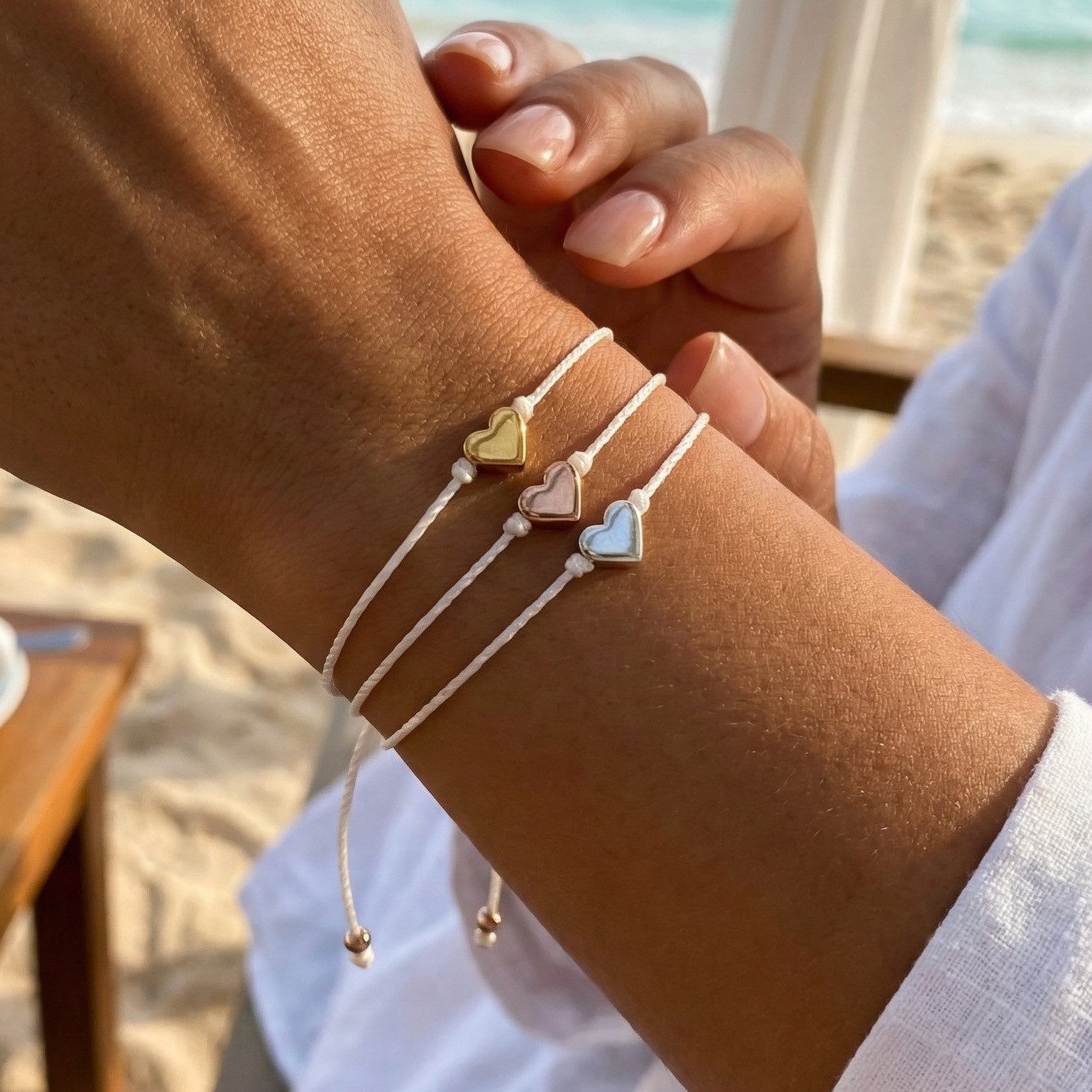 The Beauty House Armband Armband Set mit Herz-Anhängern, – Filigrane Freundschaftsarmbänder in zartem Design
