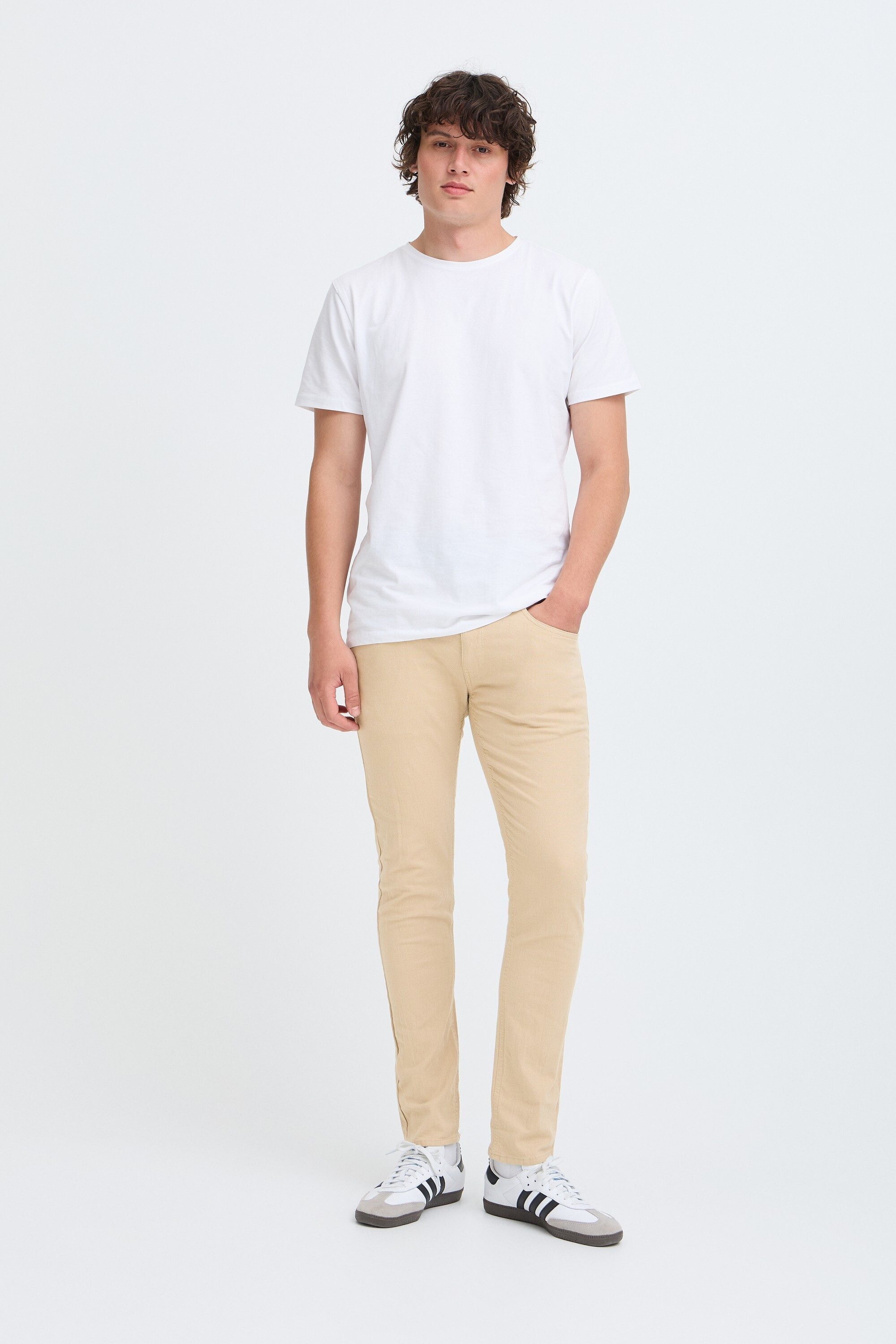 Blend Stoffhose BHEdford Stoffhose mit normalem Bund und schmalem Beinen - Slim Fit – Bild 3 von 5