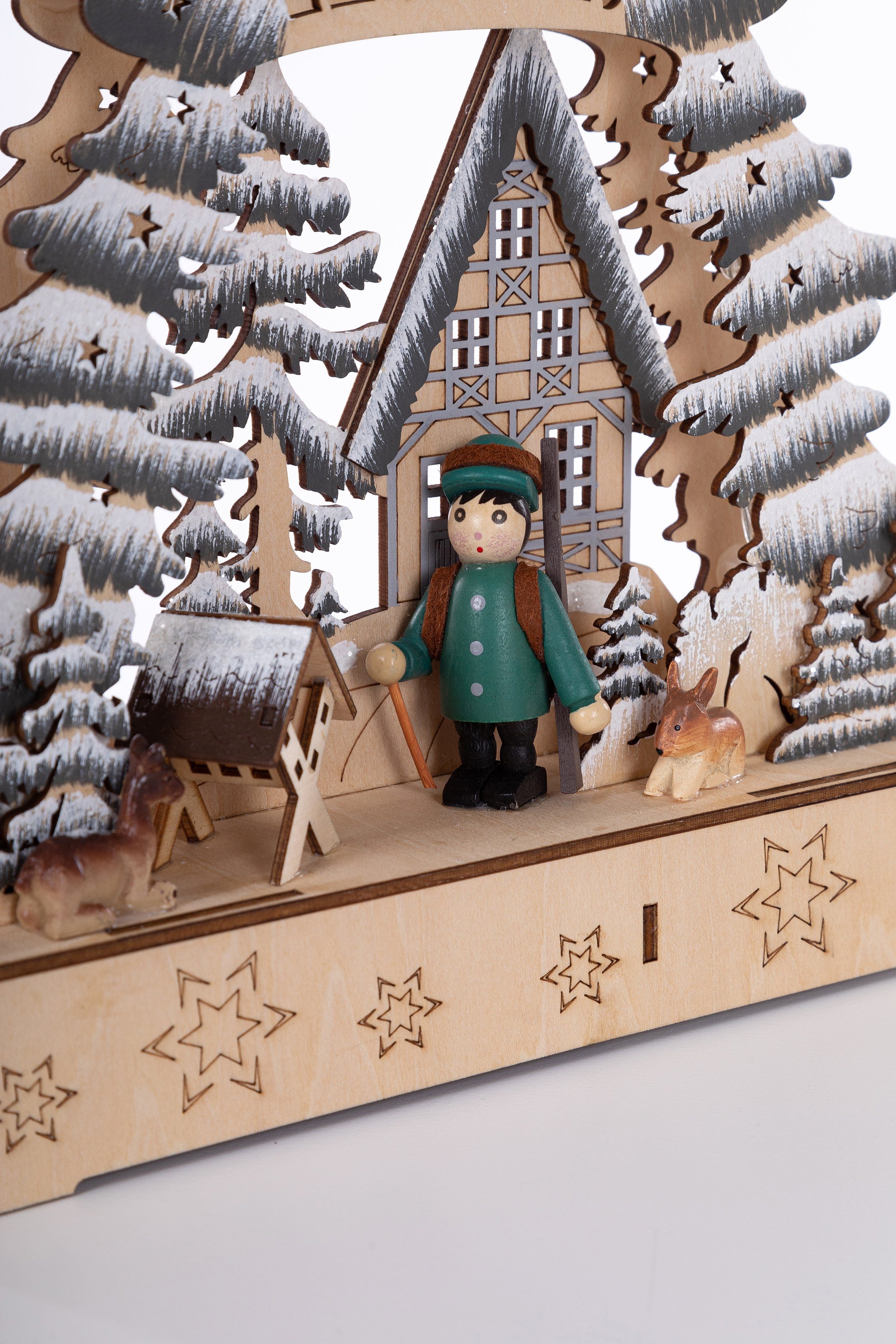 Myflair Möbel & Accessoires Weihnachtsdorf Weihnachtsdeko, Tannenbaumform, Höhe ca. 33 cm