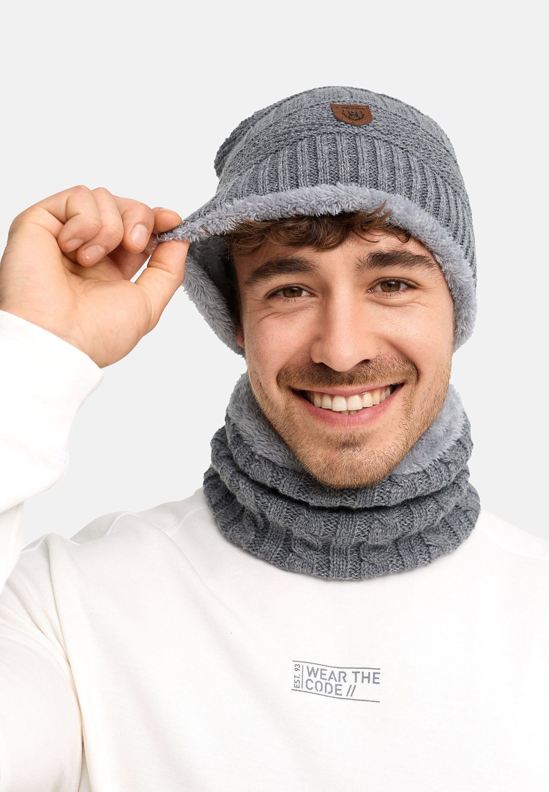 Indicode Strickmütze Herren Siracusa Strickmütze Herrenmütze Set (2-St) Set aus Mütze & Schal