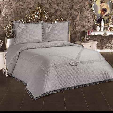 Tagesdecke 3-Teilige Bettdeckenbezug Tagedecke mit schönem Design Bettdecke Doppelbett Kopfkissen Polyester Decke 250 x 260 cm, ZELLERFELD
