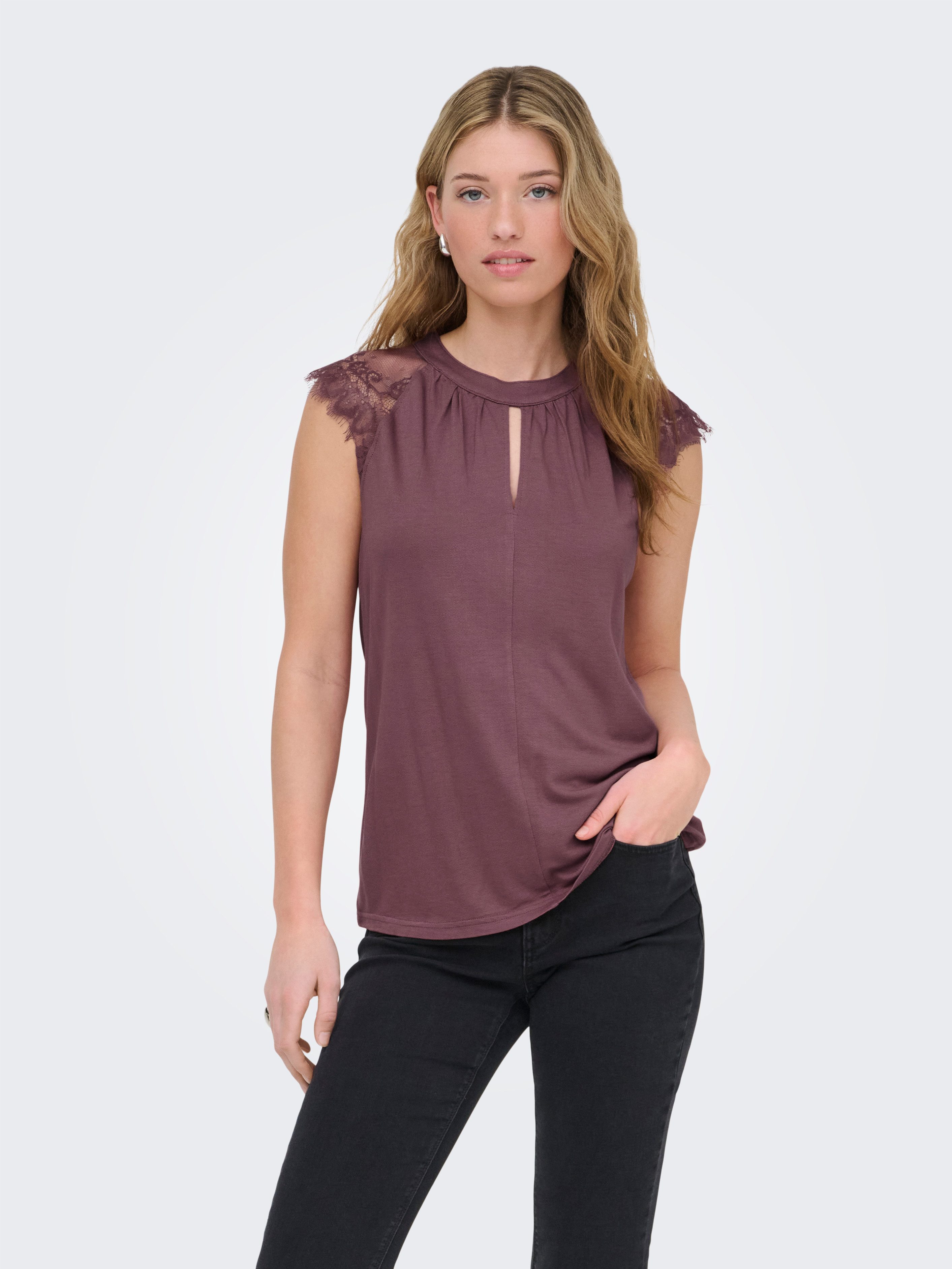 ONLY Kurzarmshirt ONLNICOLA S/S TOP CS JRS Viskose, regular fit, Rundhals
