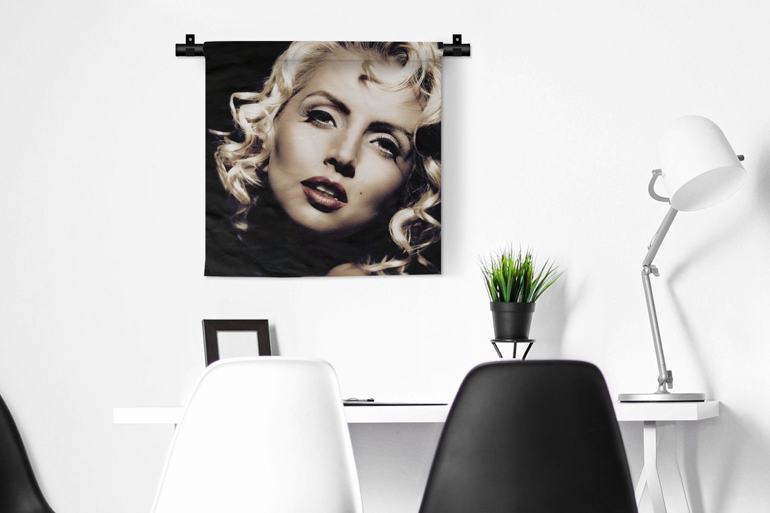 Locken, Vintage für Schlafzimmer, Lippenstift - Wandbehang, Blond Kleid, Wanddekoobjekt MuchoWow - Frau Kinderzimmer - Wohnzimmer, Wanddeko -