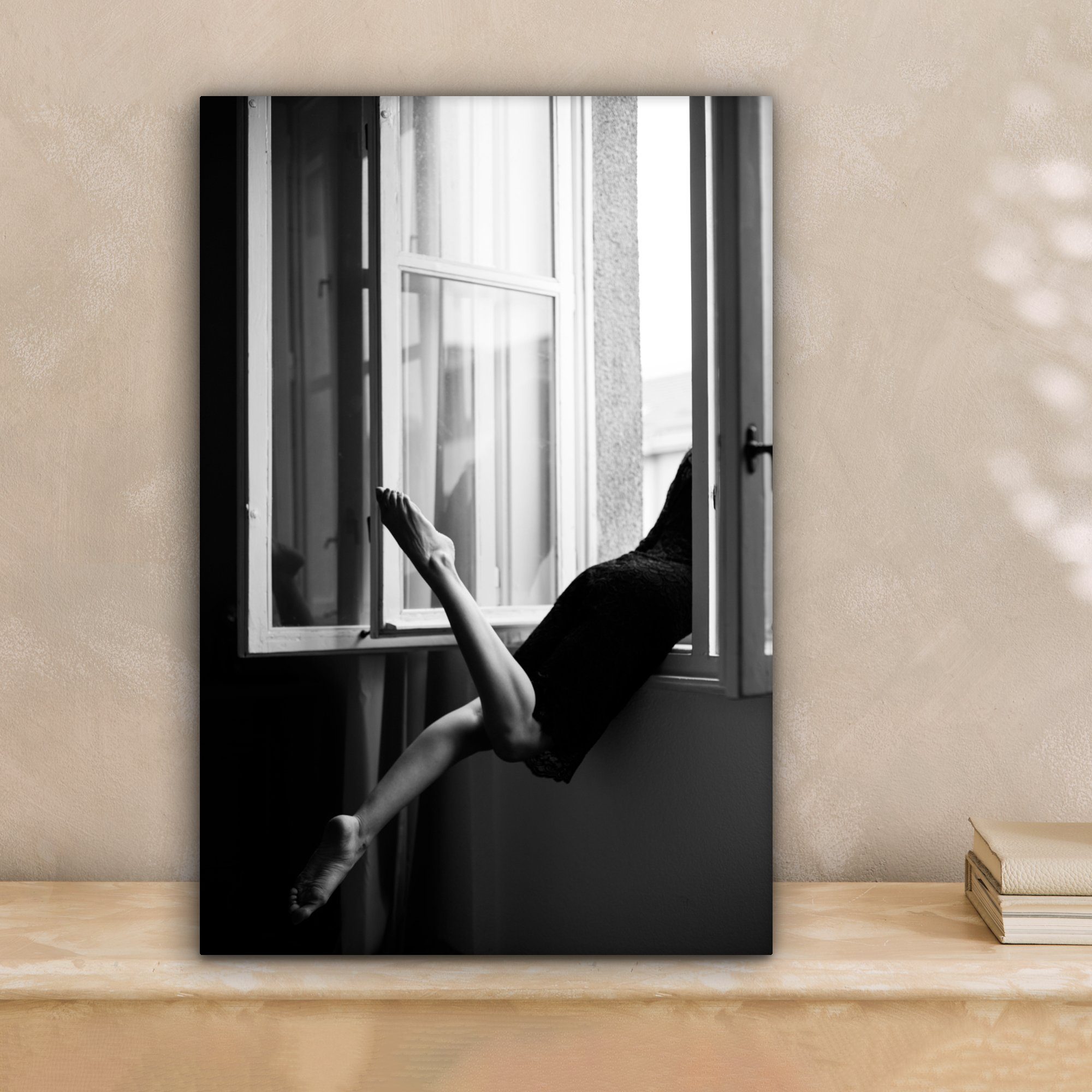 OneMillionCanvasses® Leinwandbild Fenster - Frau - günstig online kaufen