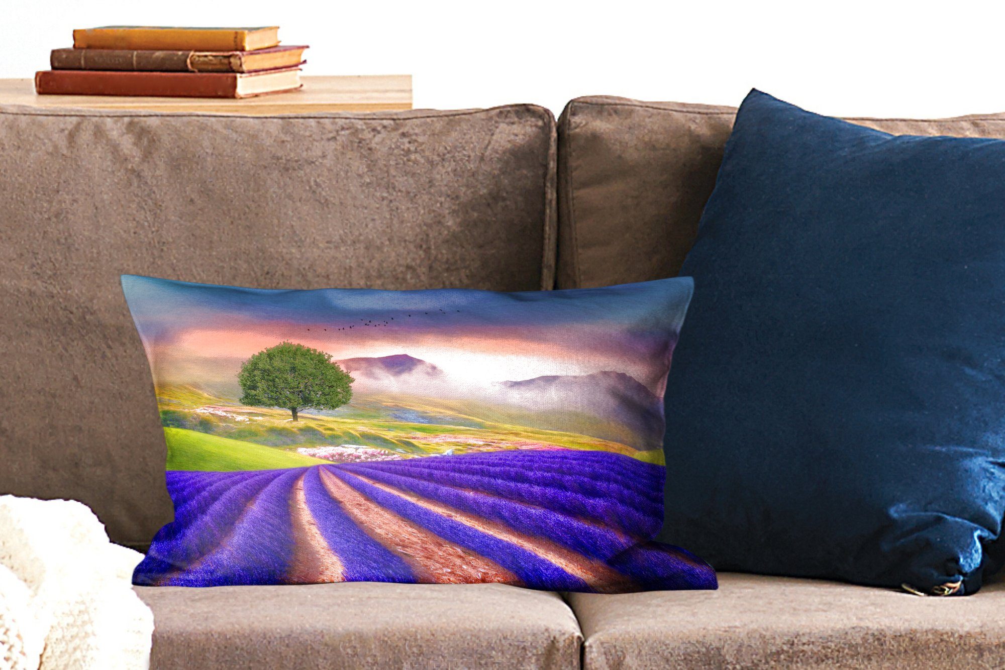 eines Gemälde Dekoration, Wohzimmer Dekokissen Dekokissen mit Schlafzimmer Füllung, Lavendelfeldes, MuchoWow Zierkissen,