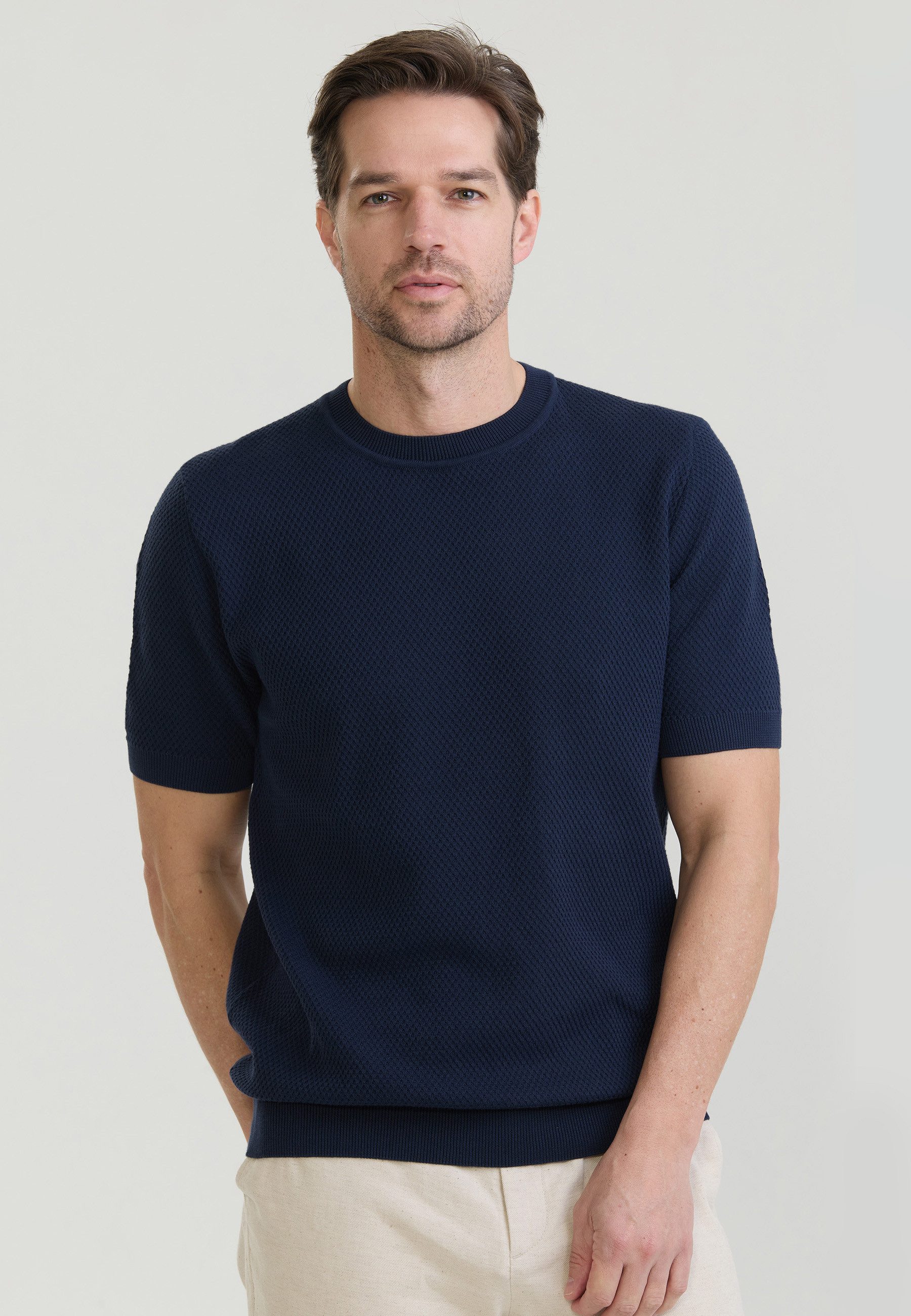Felix Hardy T-Shirt Basic-Strick-T-Shirt mit Rundhalsausschnitt und Knöpfen