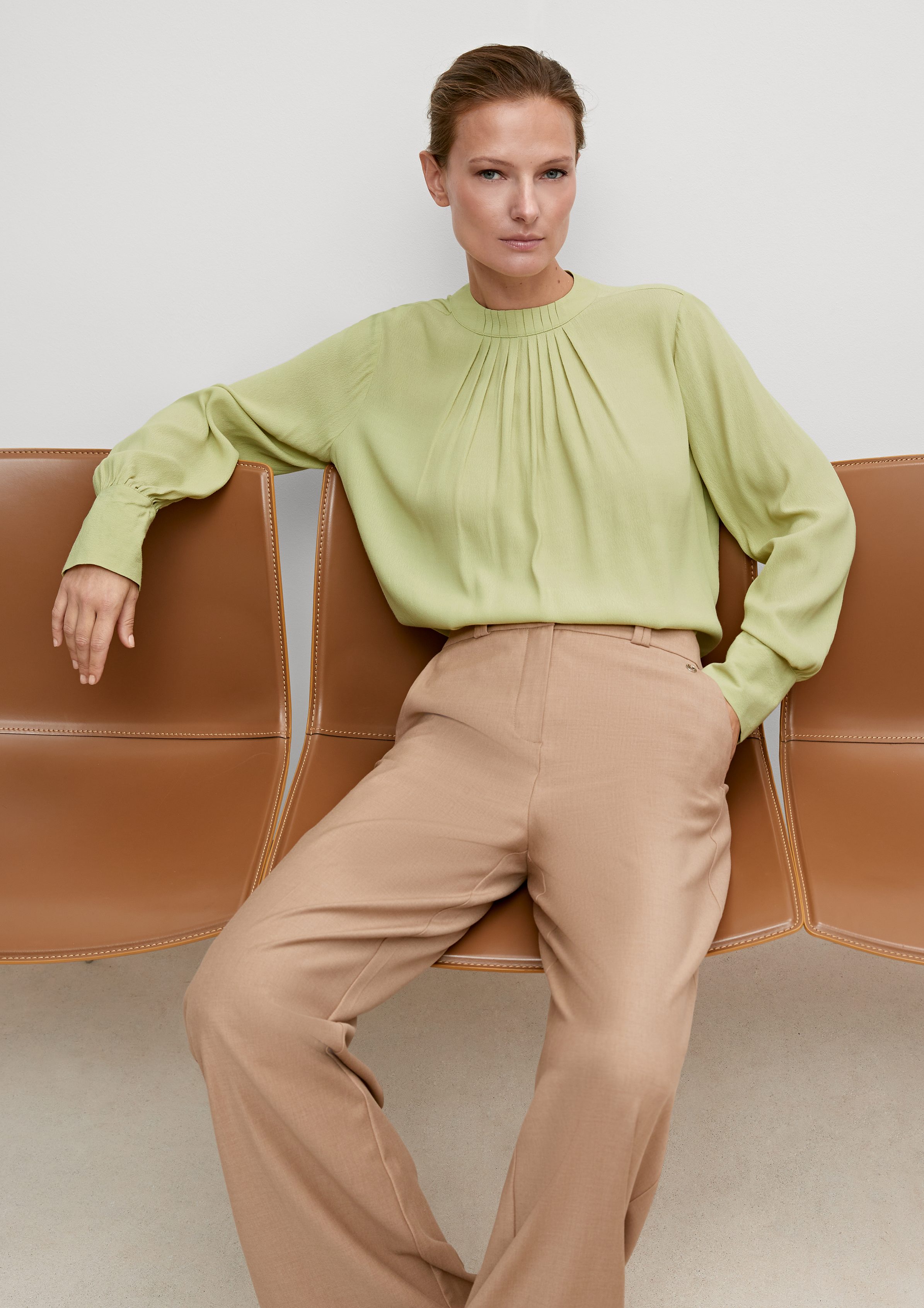 Comma Langarmbluse Bluse mit Raffung Raffung hellgrün