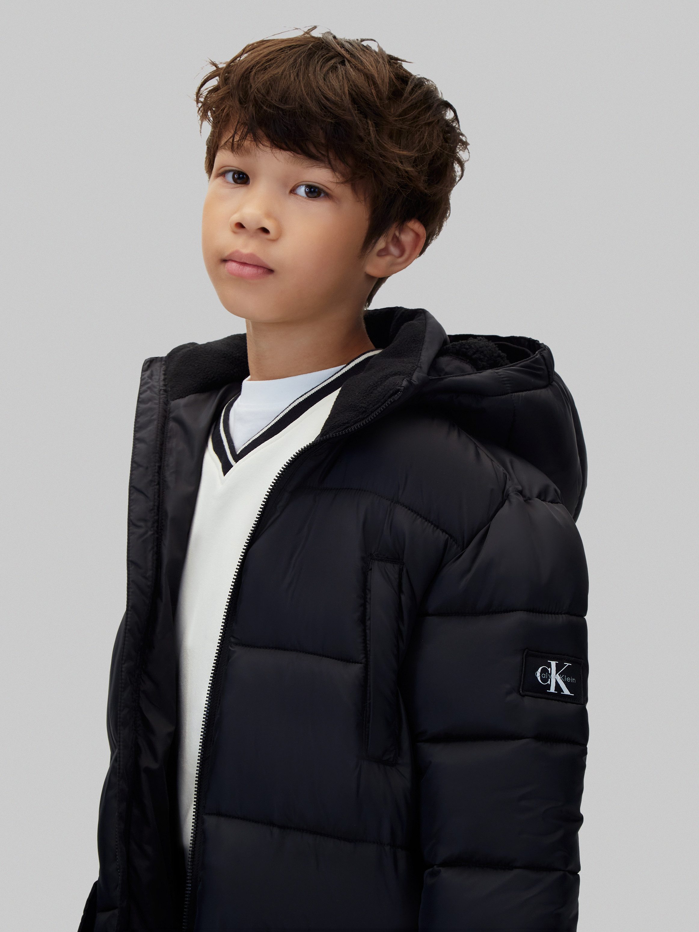 Calvin Klein Jeans Steppmantel CK ESSENTIAL PARKA PUFFER Regular fit mit Kapuze – Bild 2 von 5