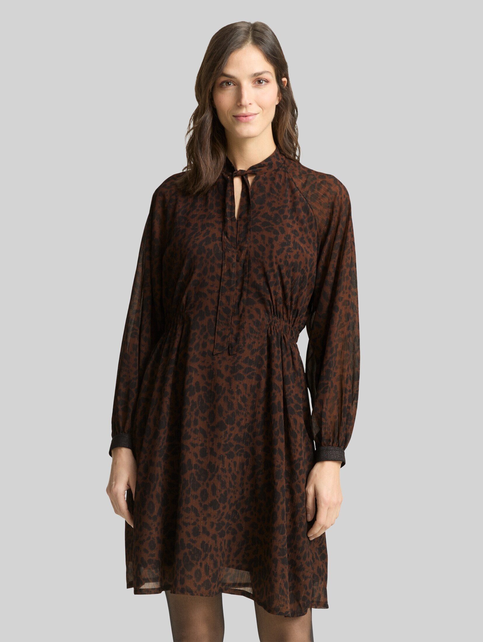 TOM TAILOR Sommerkleid Kleider & Jumpsuits Chiffon-Kleid mit Leo-Print