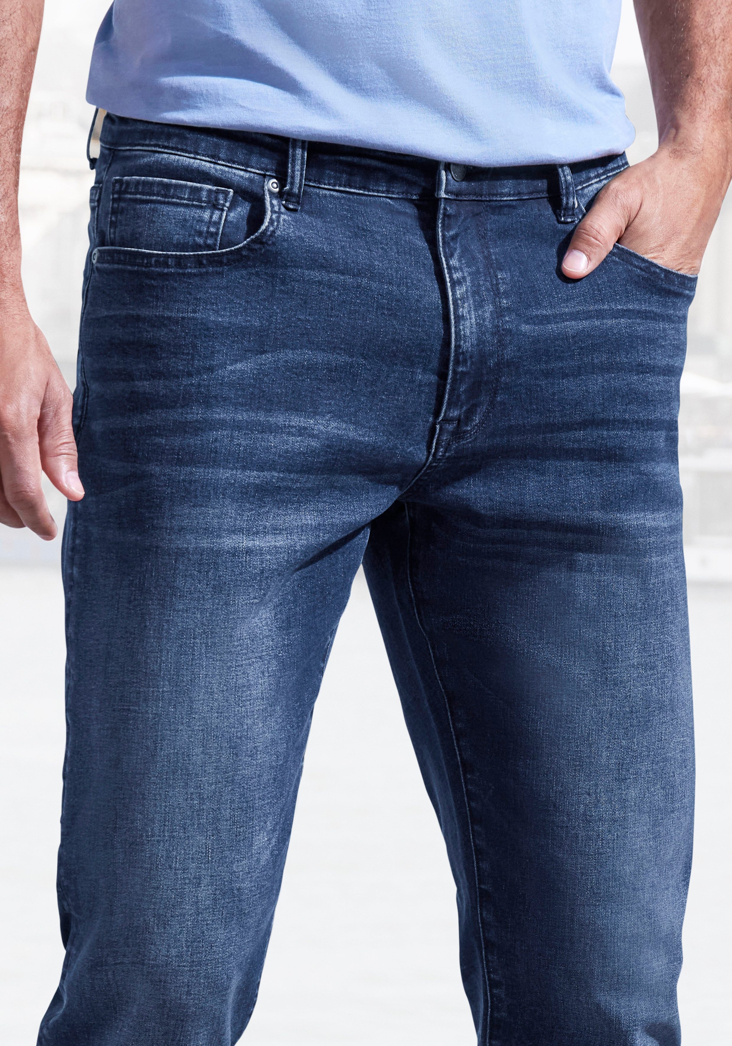 John Devin 5-Pocket-Jeans Straight-fit Jeans aus elastischer Denim-Qualität