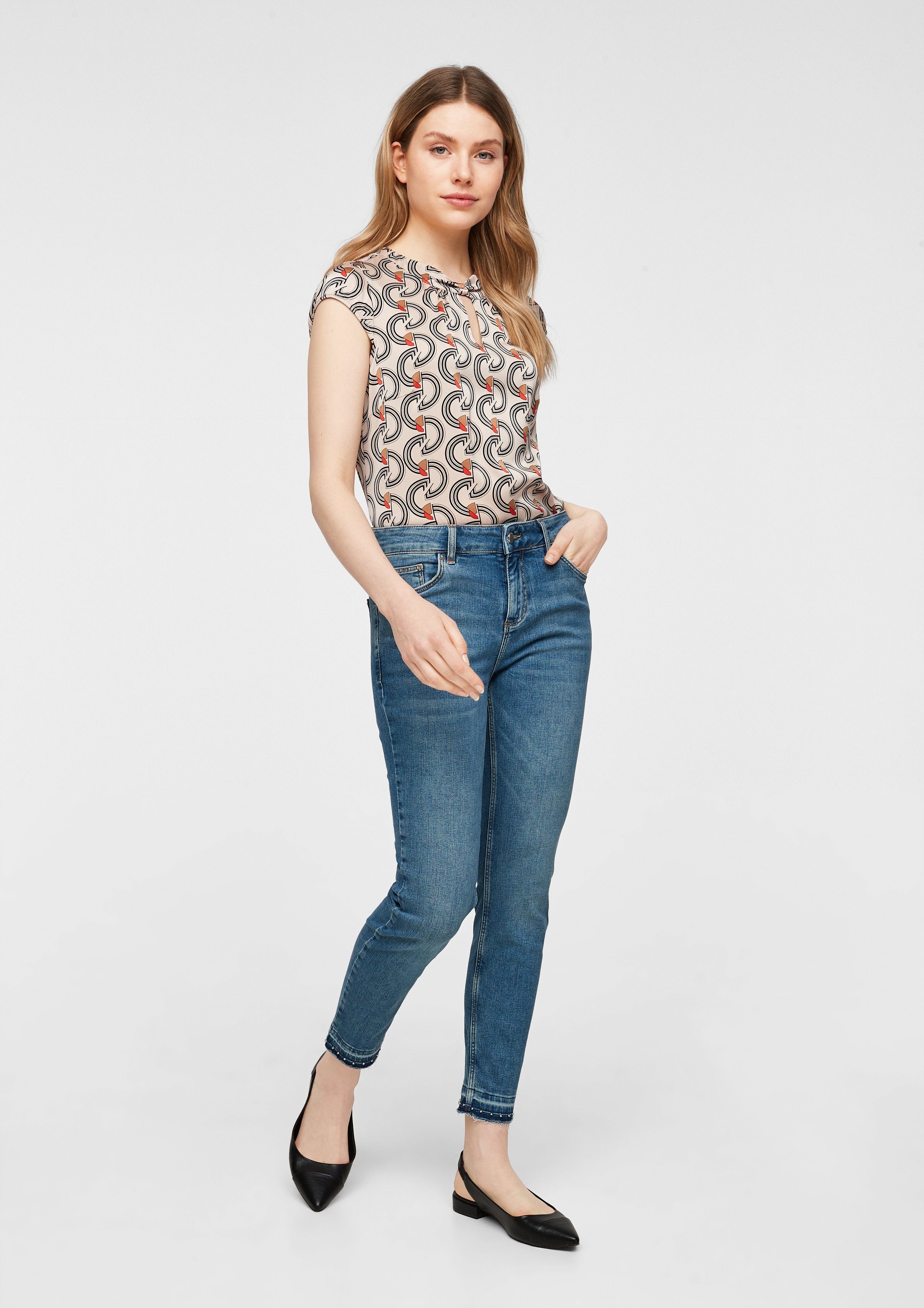 Damen Jeans comma casual identity 5-Pocket-Jeans Skinny Fit: Stretchjeans mit Nieten Waschung, Nieten, Leder-Patch