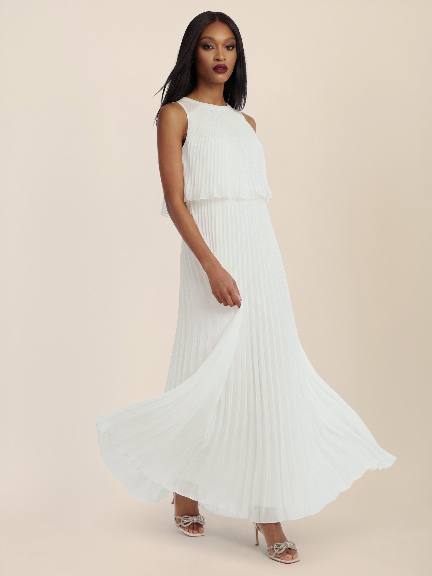 Apart Chiffonkleid mit Doppellagen-Effekt