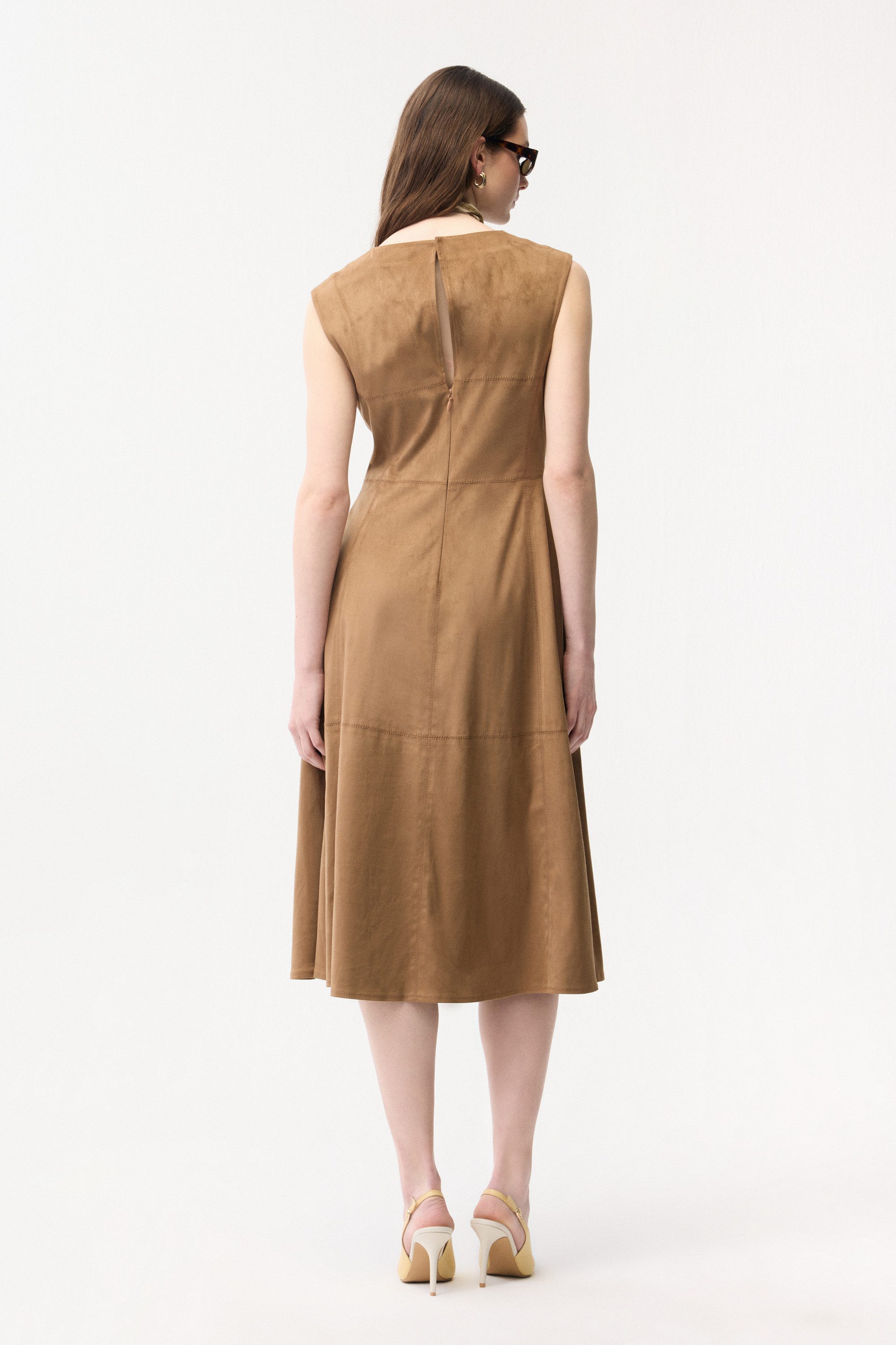 adL Midikleid Ärmelloses Veloursleder-Kleid
