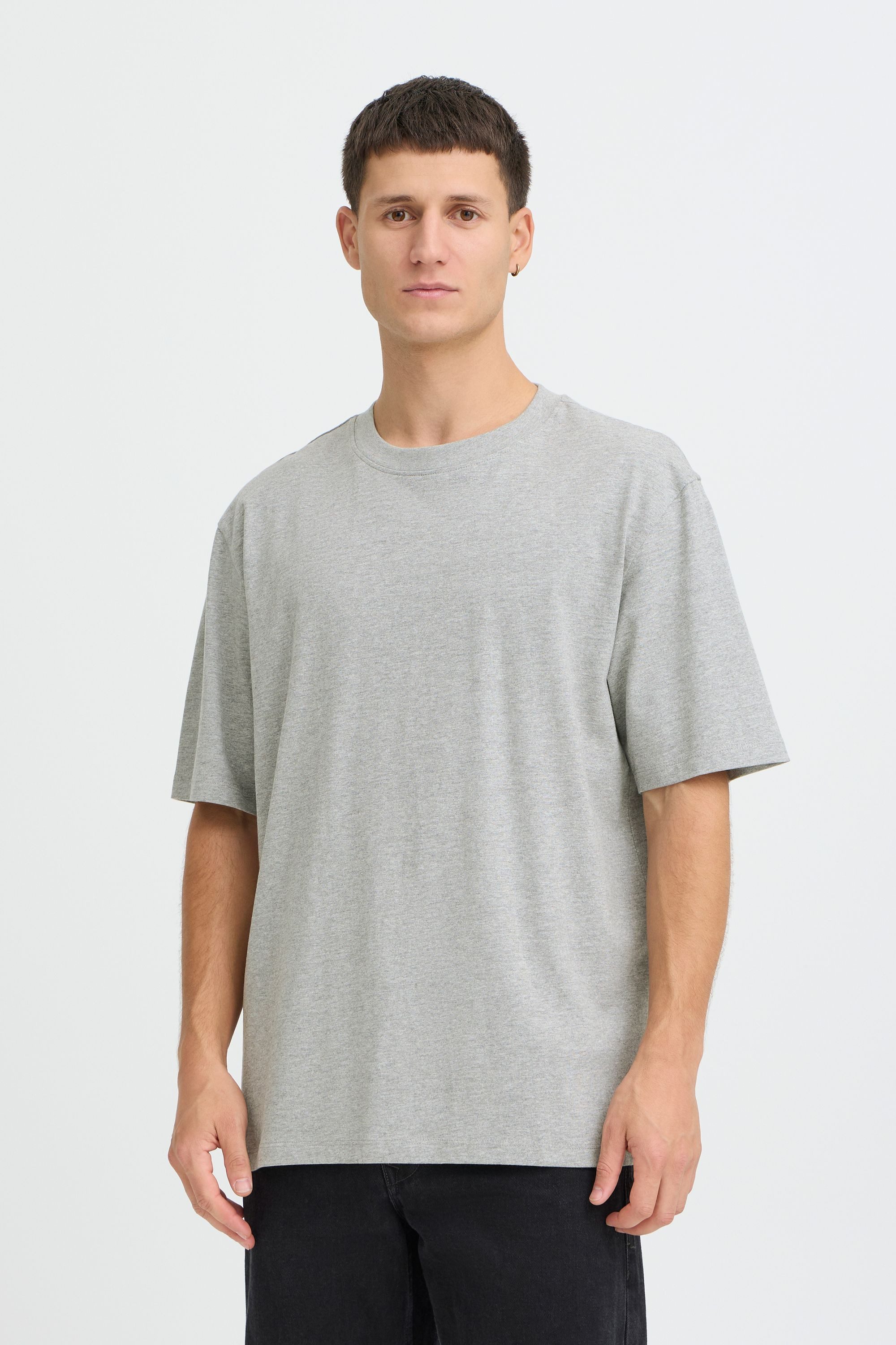 Rundhalsshirt BHStea