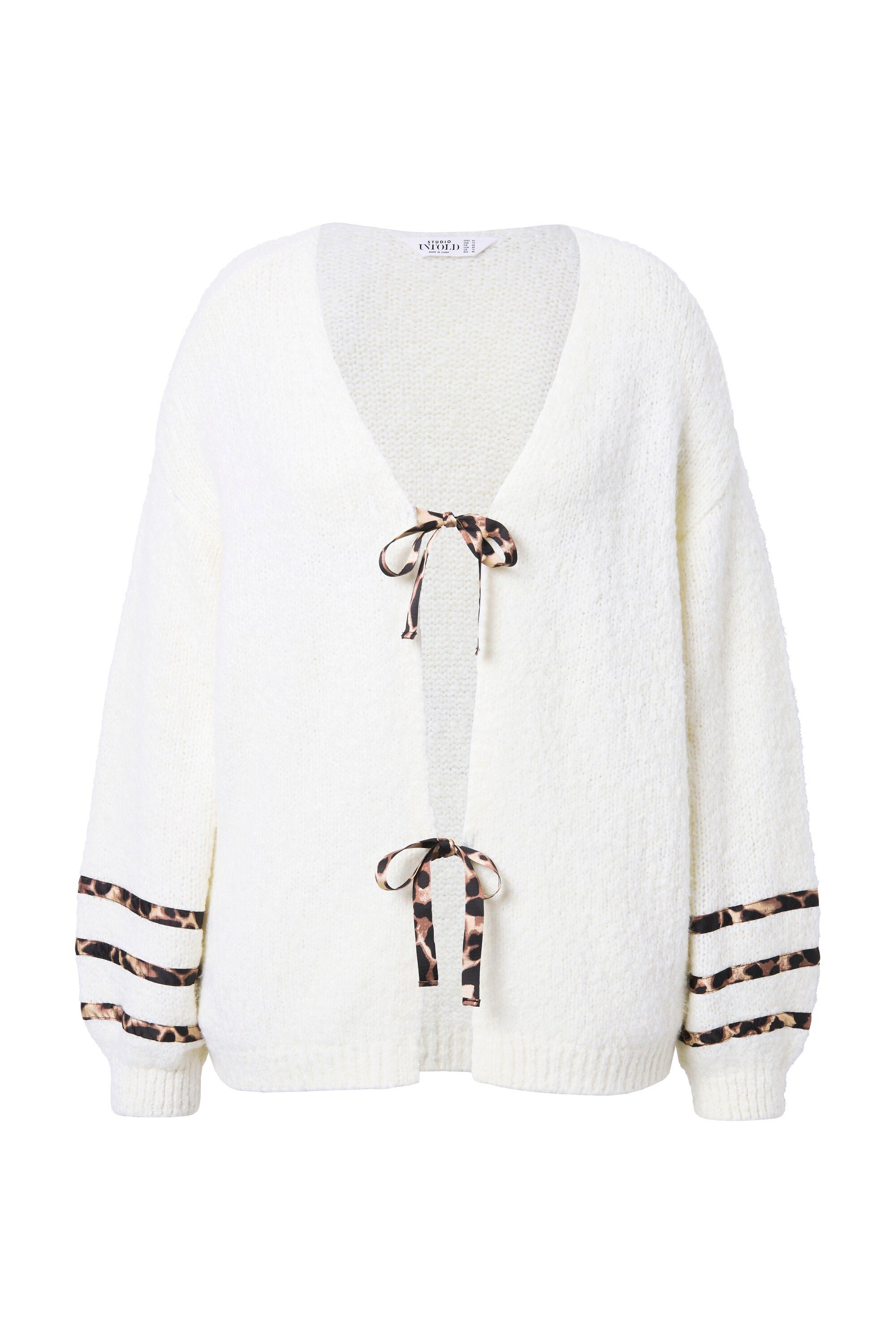 Studio Untold Strickjacke Strickjacke Oversize Shape Leo Schleifen günstig online kaufen