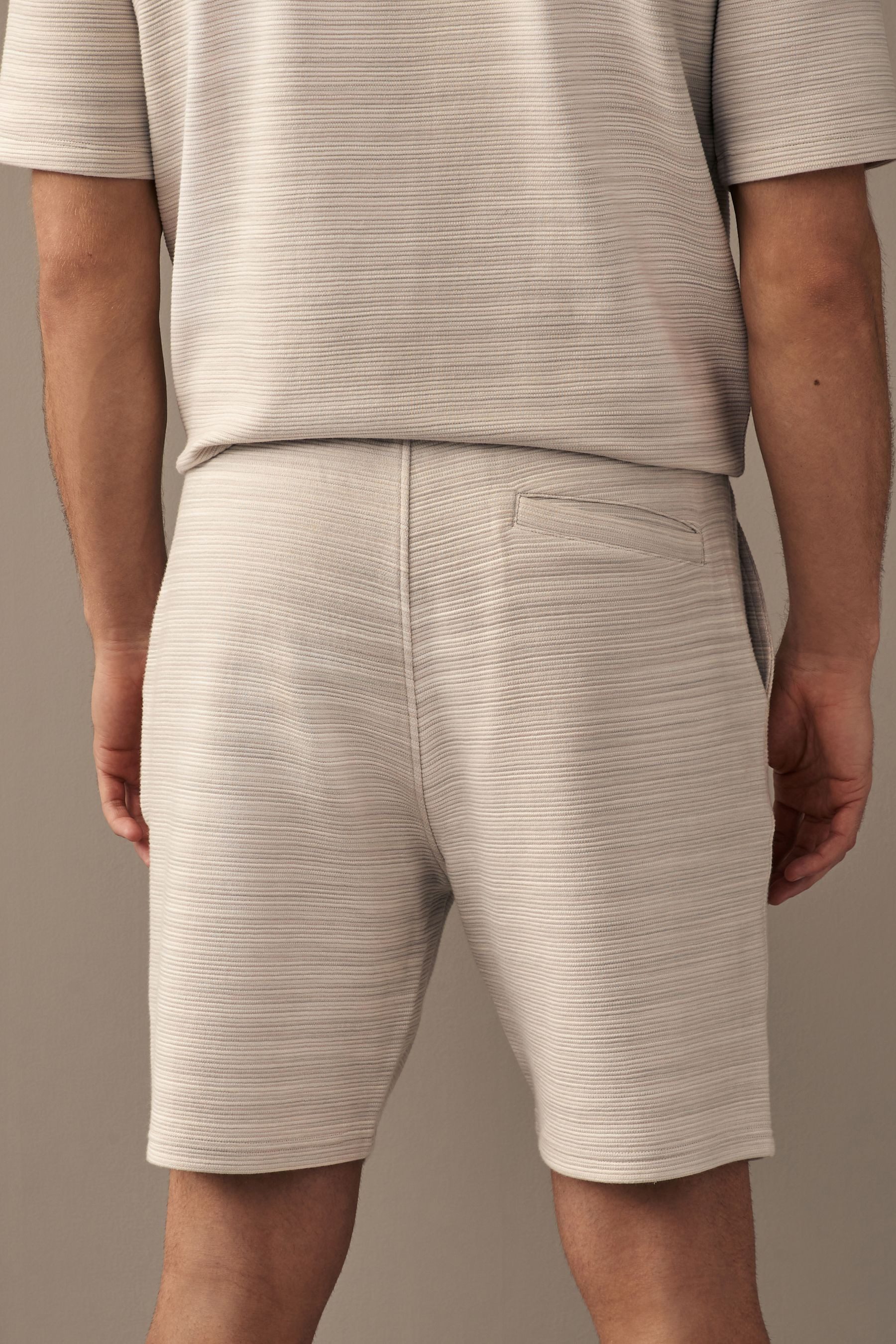 Next Sweatshorts Strukturierte Ottoman Shorts (1-tlg) günstig online kaufen