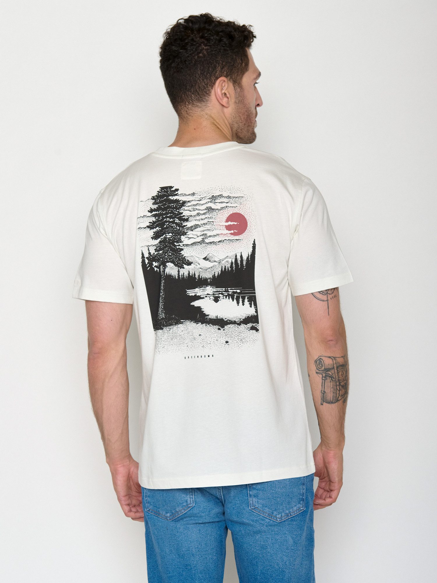GreenBomb T-Shirt Fusion River Idyll (1-tlg., 1) Fusion Fit, weiter und länger geschnitten, Bio-Baumwolle