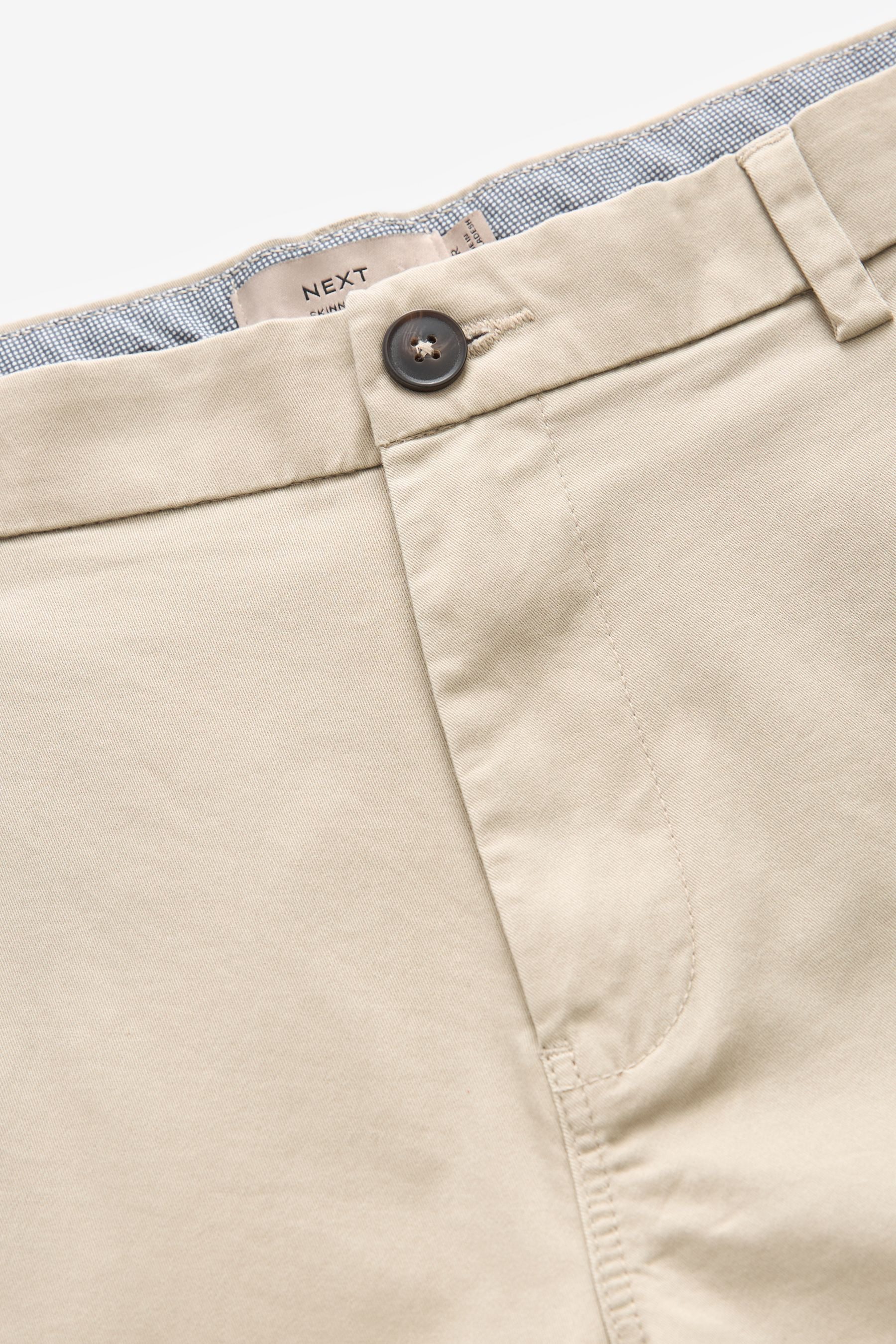 Next Chinoshorts 3er-Pack Skinny Fit Stretch-Chinohosen (3-tlg)