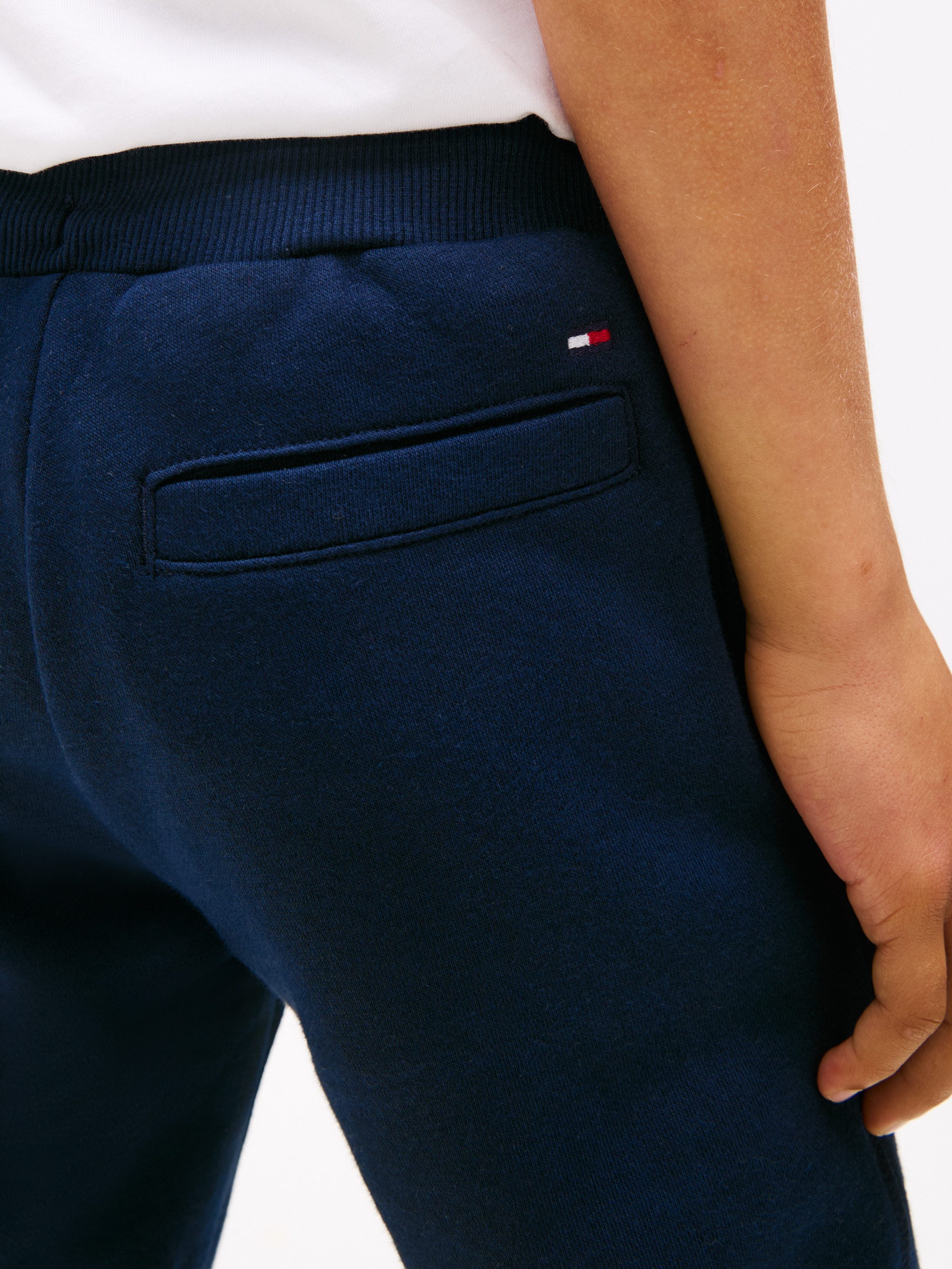 Tommy Hilfiger Sweathose TOMMY FLAG HILFIGER SWEATPANT mit Tunnelzug, Logo – Bild 2 von 5