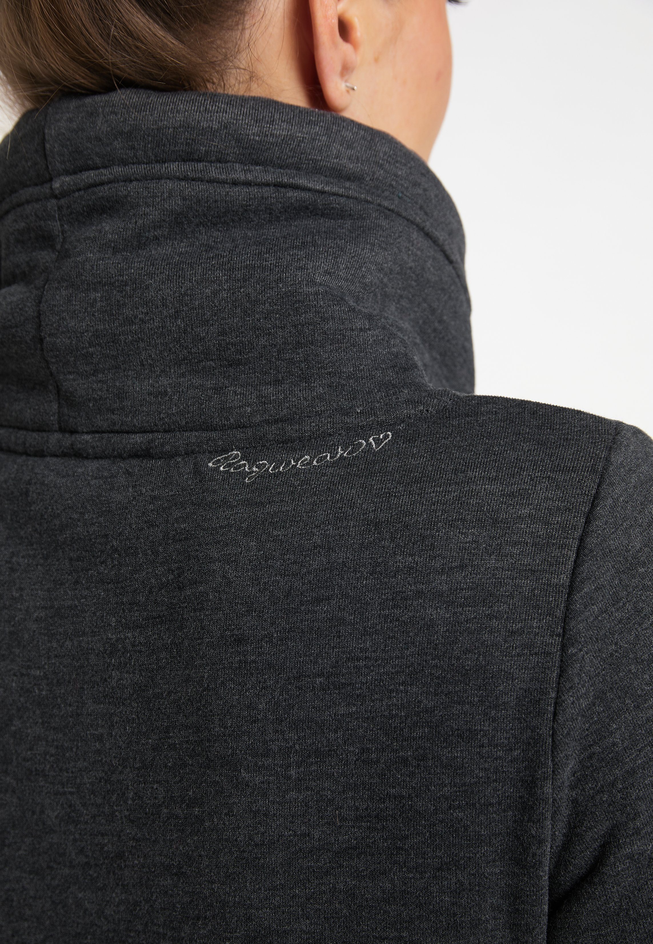 BLACK & Ragwear Vegane Nachhaltige Sweatshirt Mode NESKA