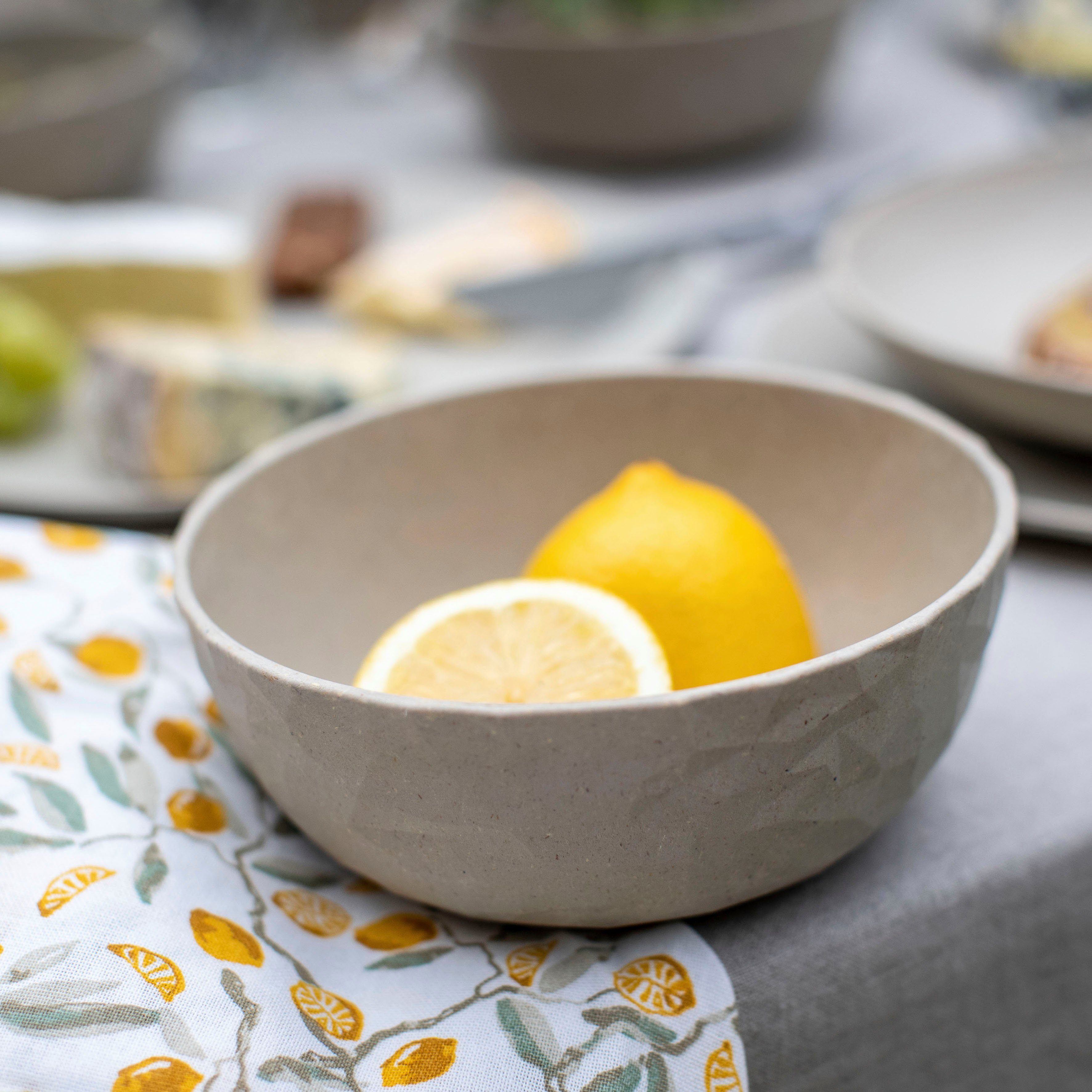 KOZIOL Schale CLUB BOWL, Kunststoff, (Set, 4-tlg), Made in Germany. Bozirkulärer Kunststoff, 700 ml
