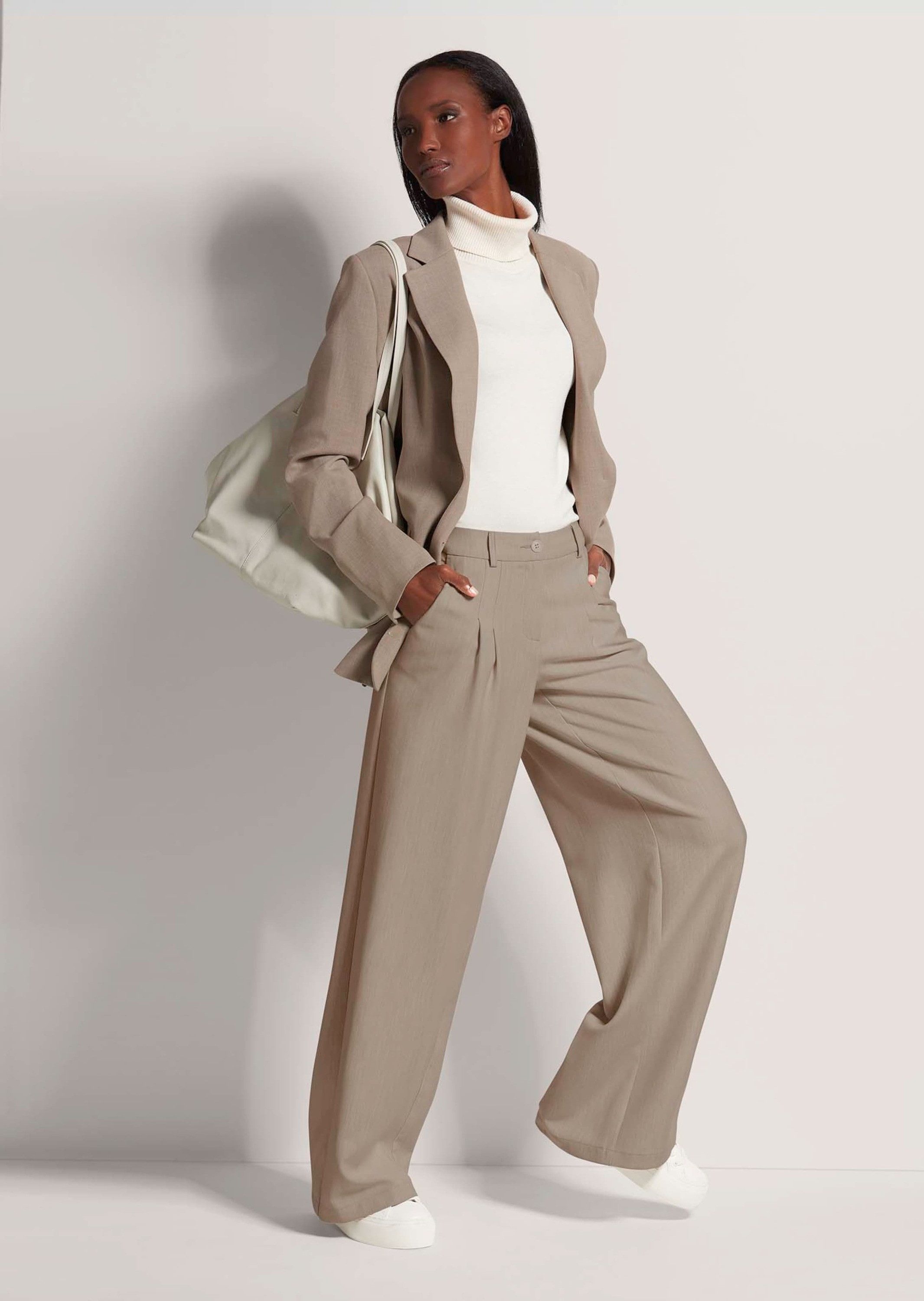 MADELEINE Kurzblazer Einreihiger Blazer mit Stretchanteil