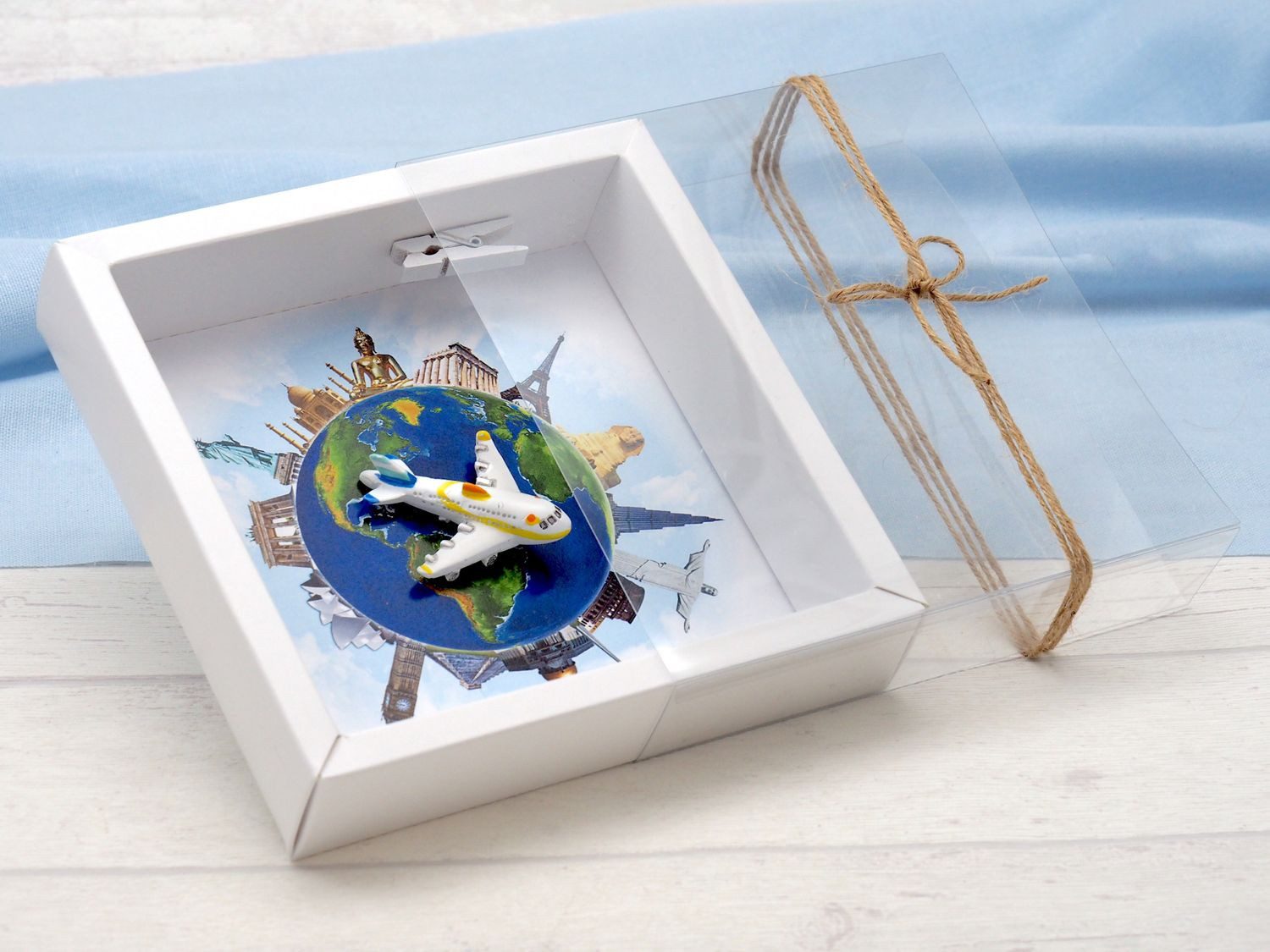 ZauberDeko Geschenkbox Geldgeschenk Reise Urlaub Weltreise Flugzeug Around The World – Bild 3 von 4