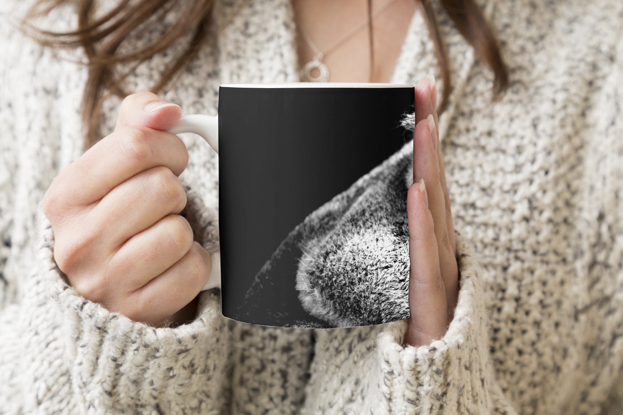 MuchoWow Tasse Schlafender Koala Hintergrund, Becher, Geschenk Keramik, Teetasse, Teetasse, schwarzem auf Kaffeetassen