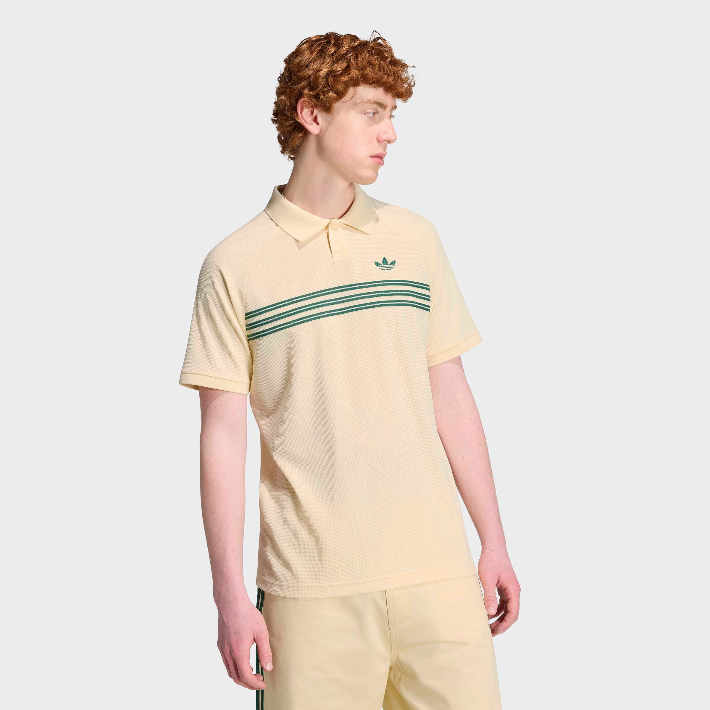 adidas Originals T-Shirt, STREIFEN AUF DER BRUST für Erwachsene, mit Rundhalsausschnitt, ohne Verschluss, aus Polyester